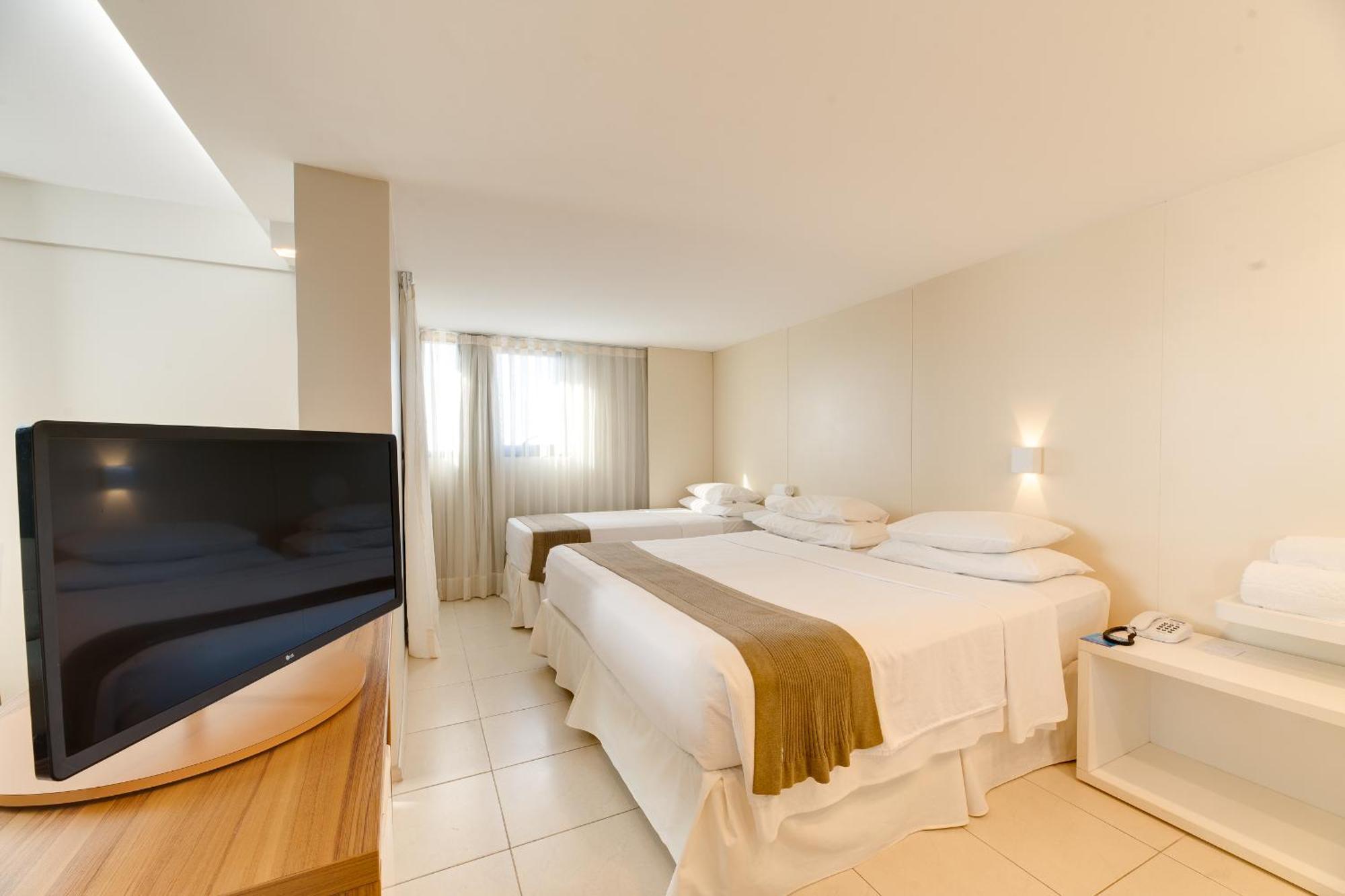 Deluxe Triple Suite