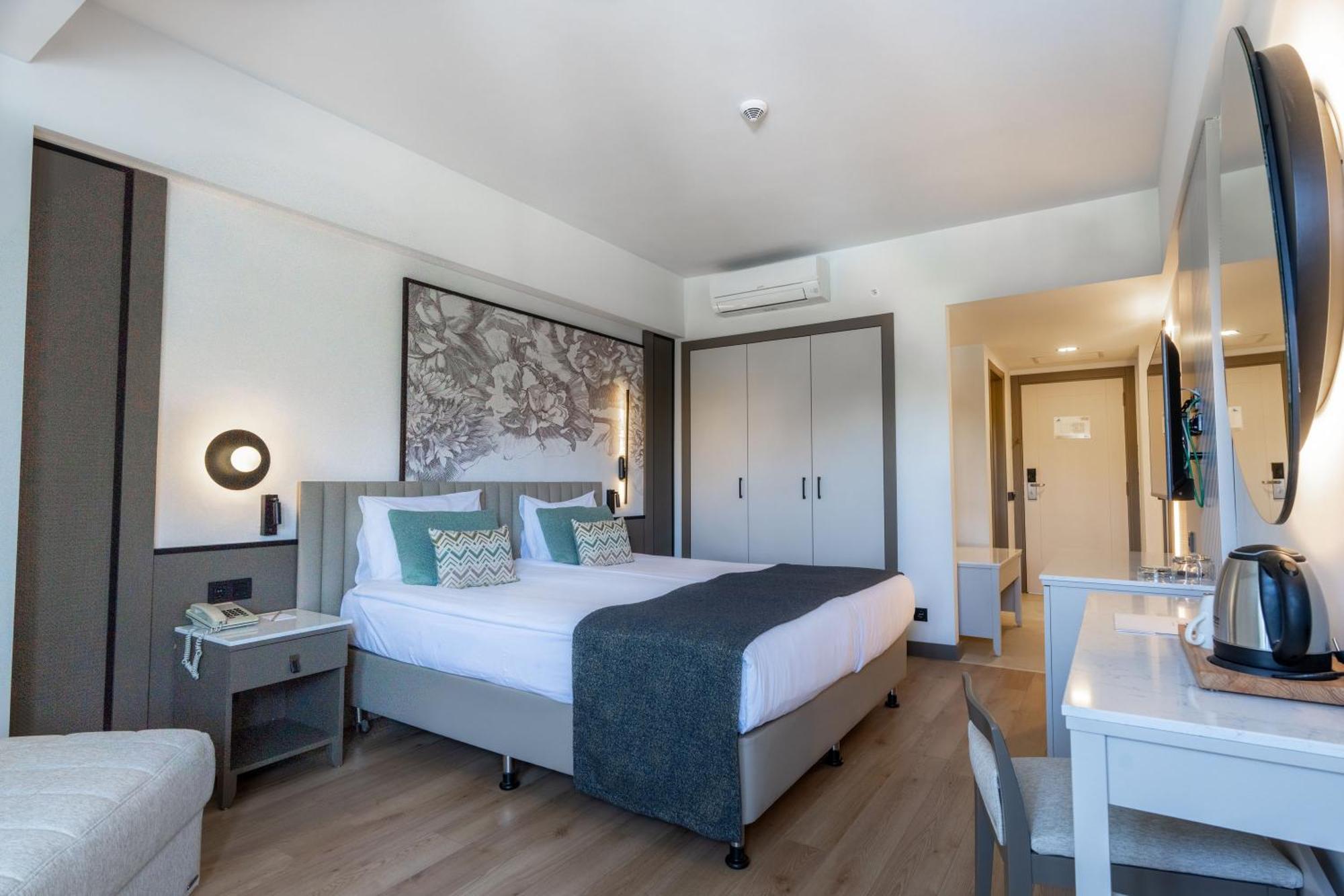 Large Room