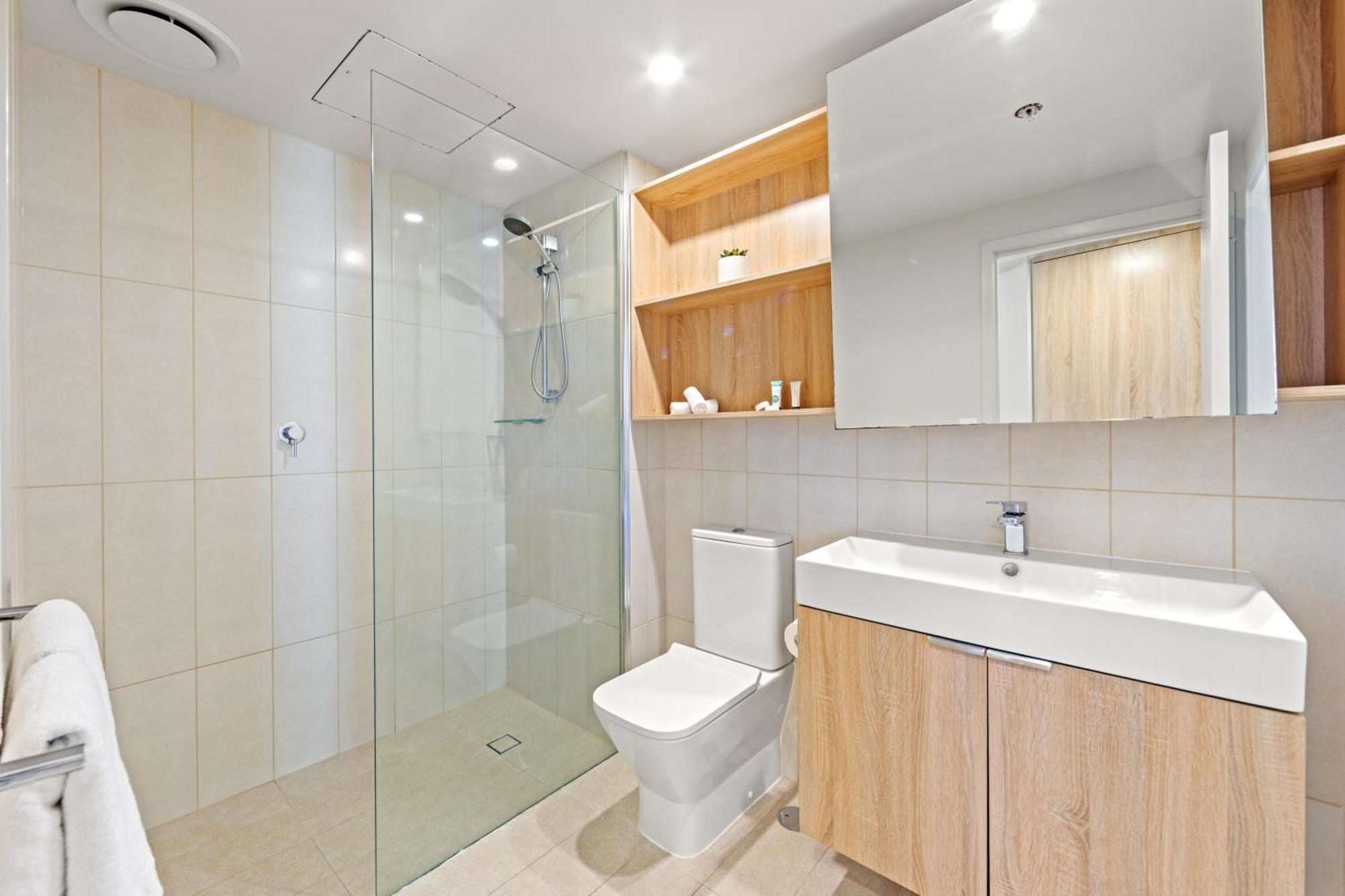 Two Bedroom Two Bathroom River View Apartment