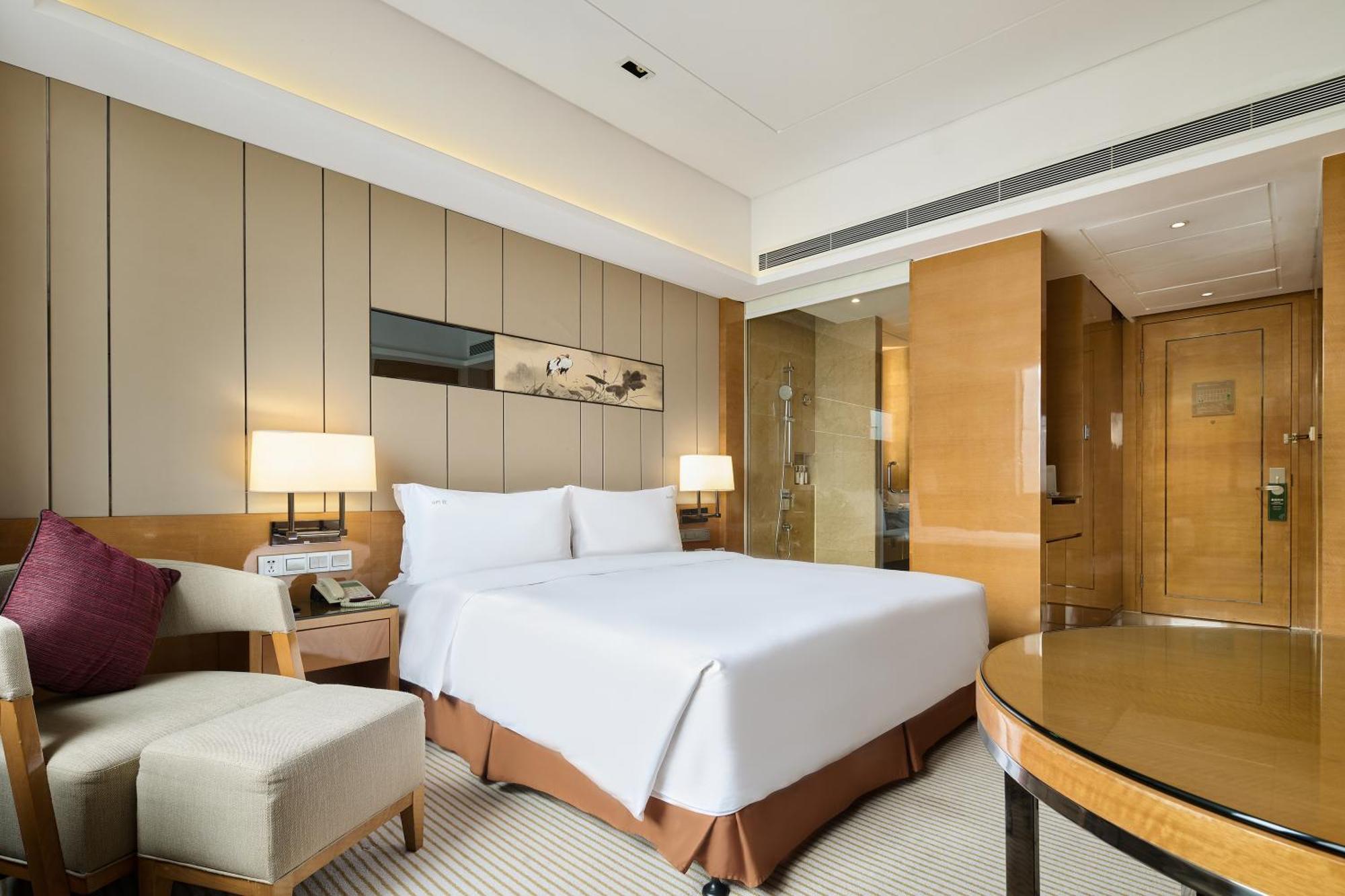Standard King Room - High Floor
