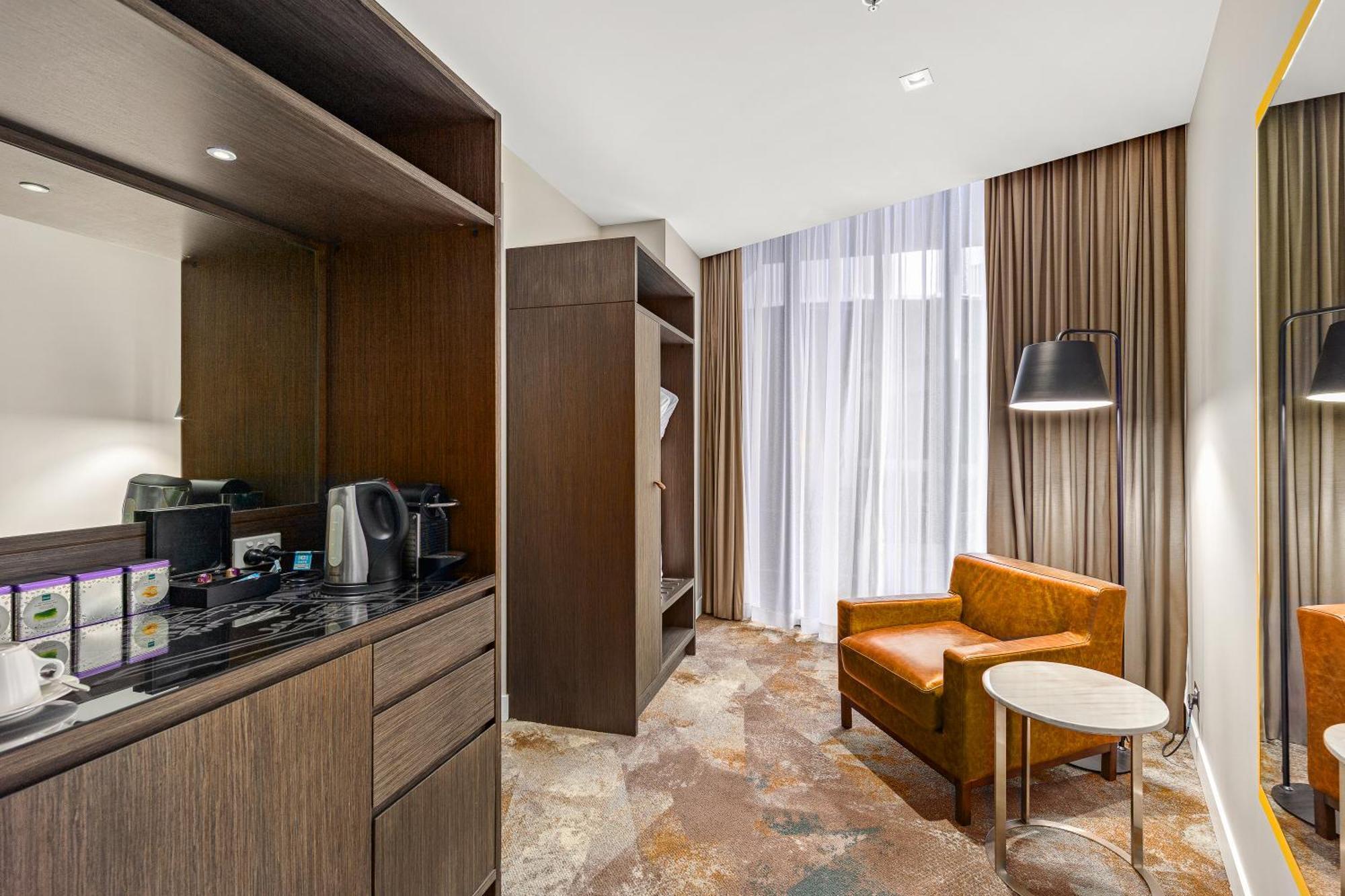 Peppers Petite Room