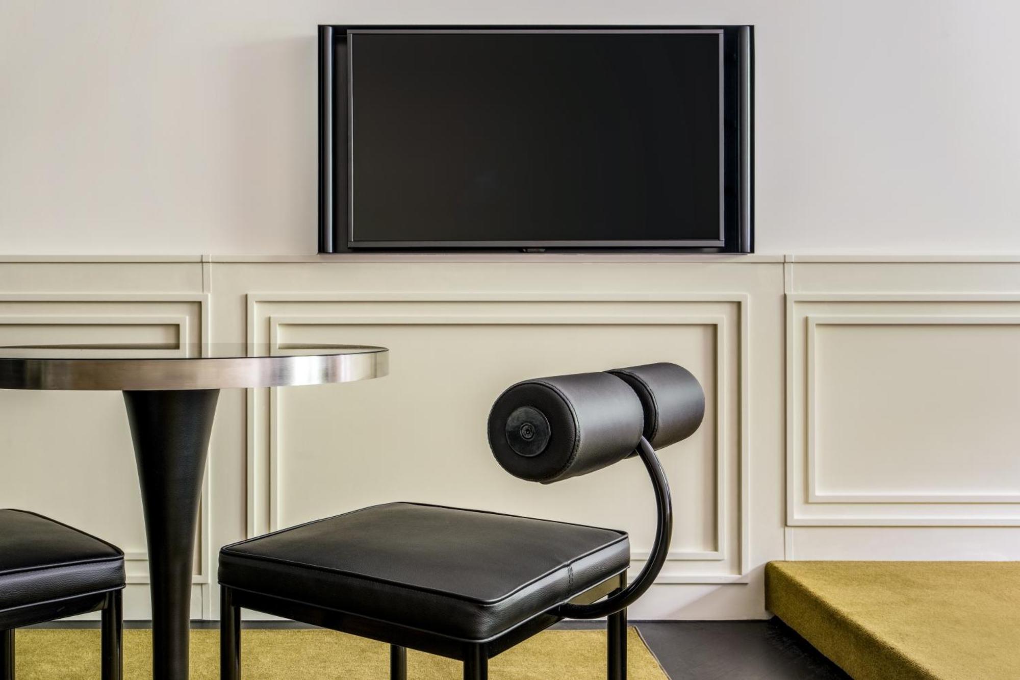 Junior King Suite