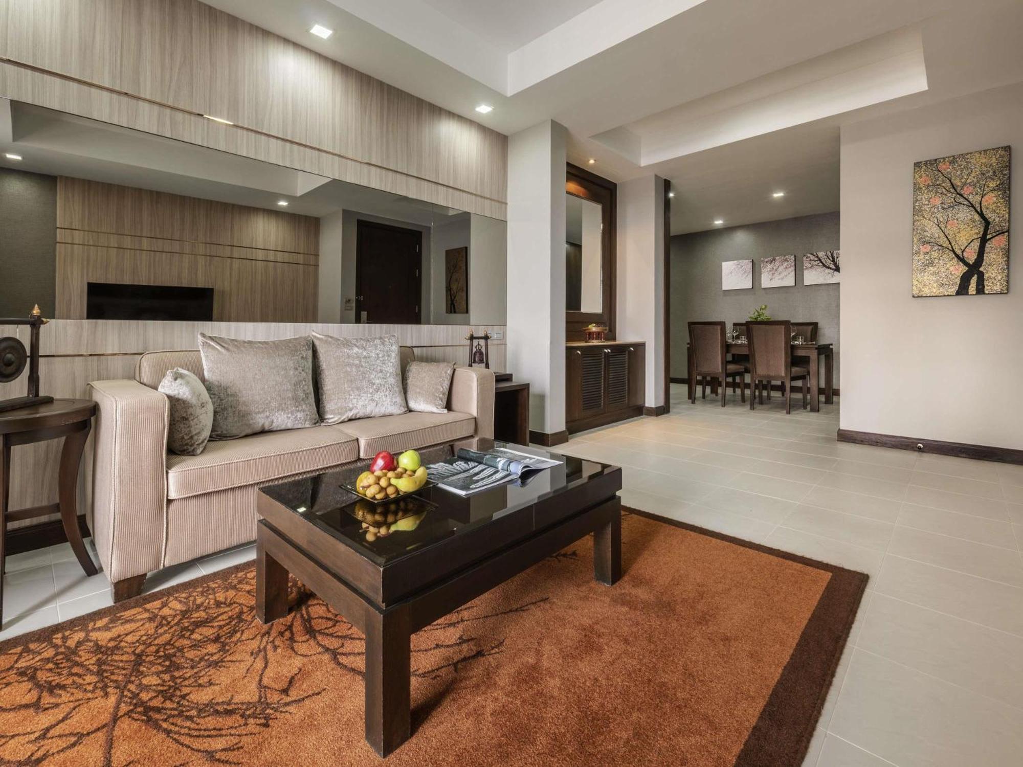 Executive King Suite