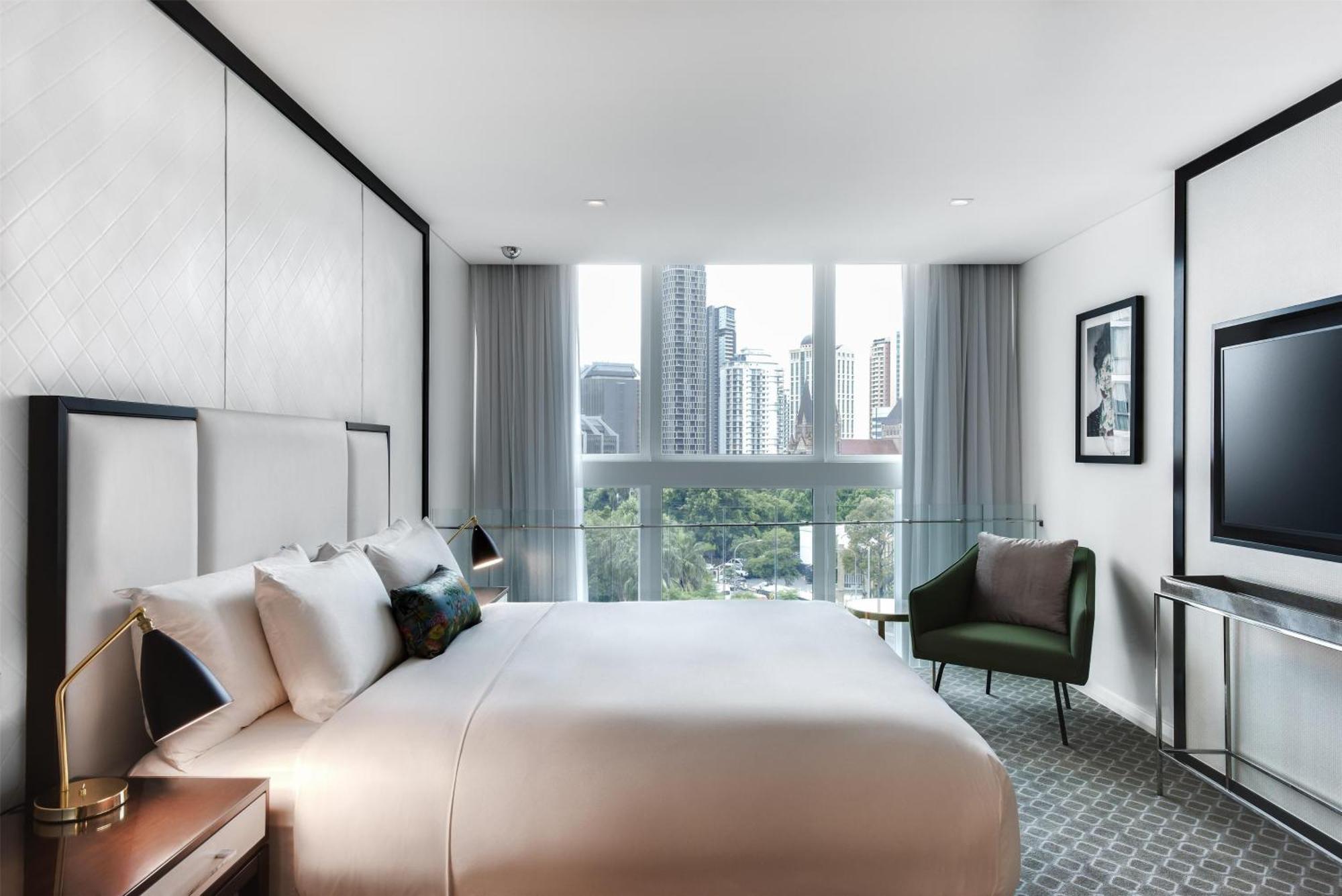 Loft Suite City View