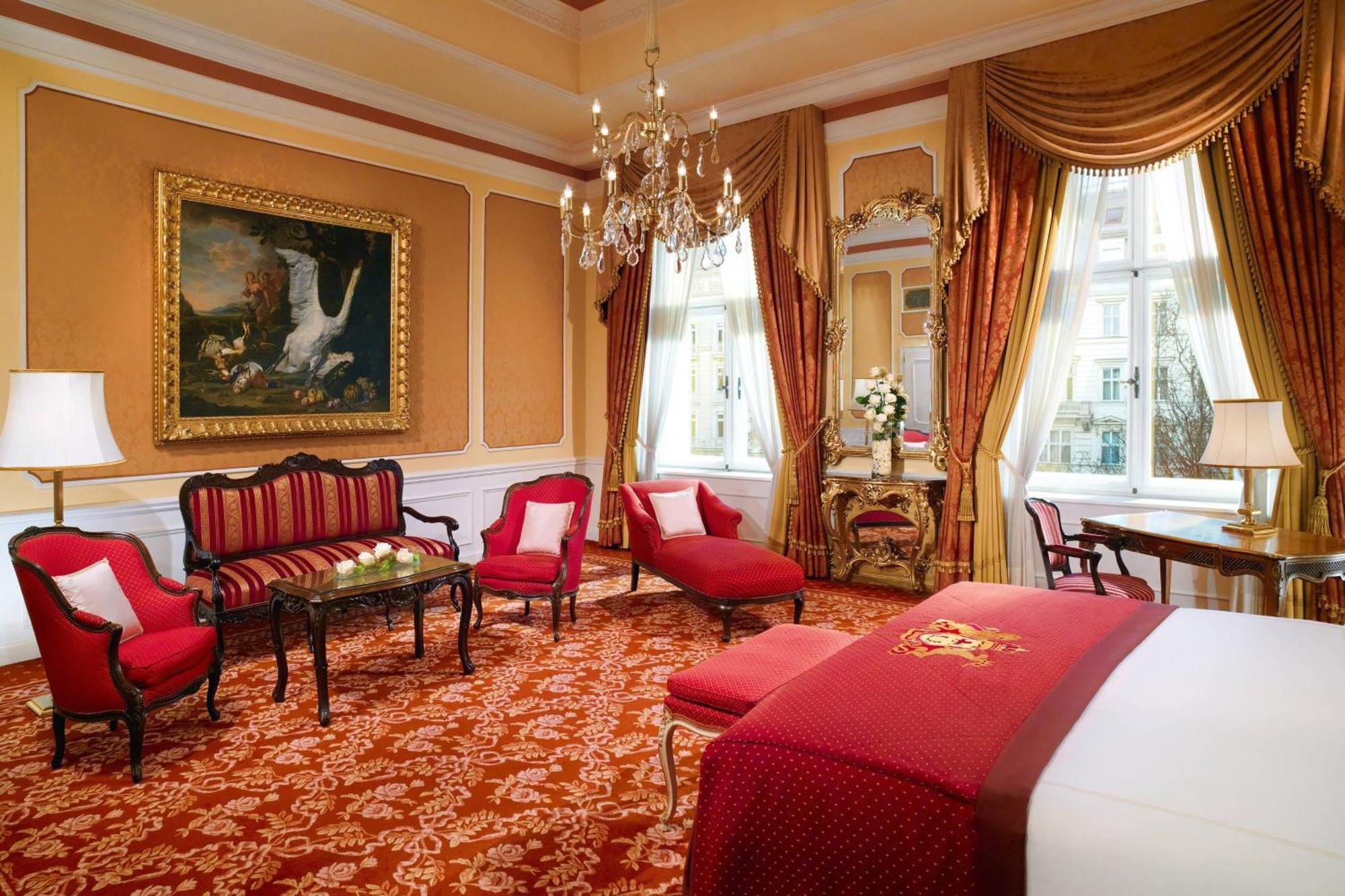 Junior King Suite