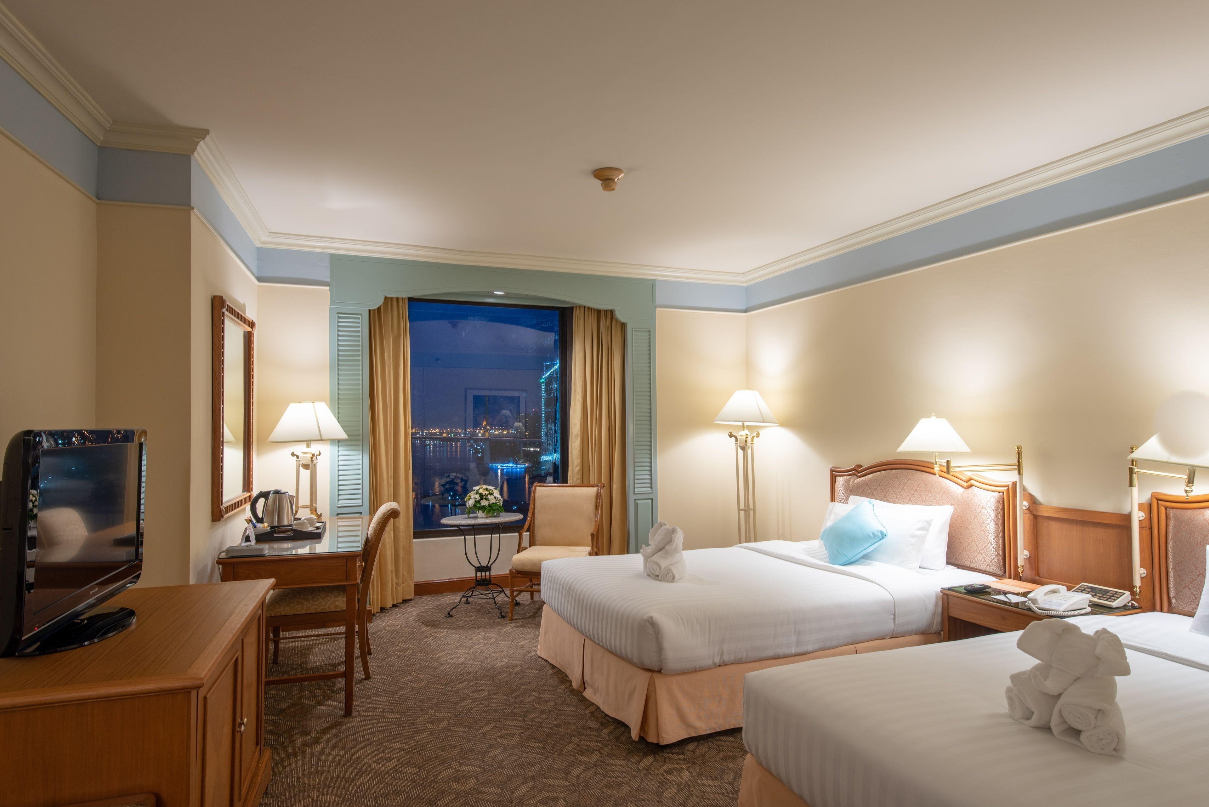 Premier Twin Room with River View
