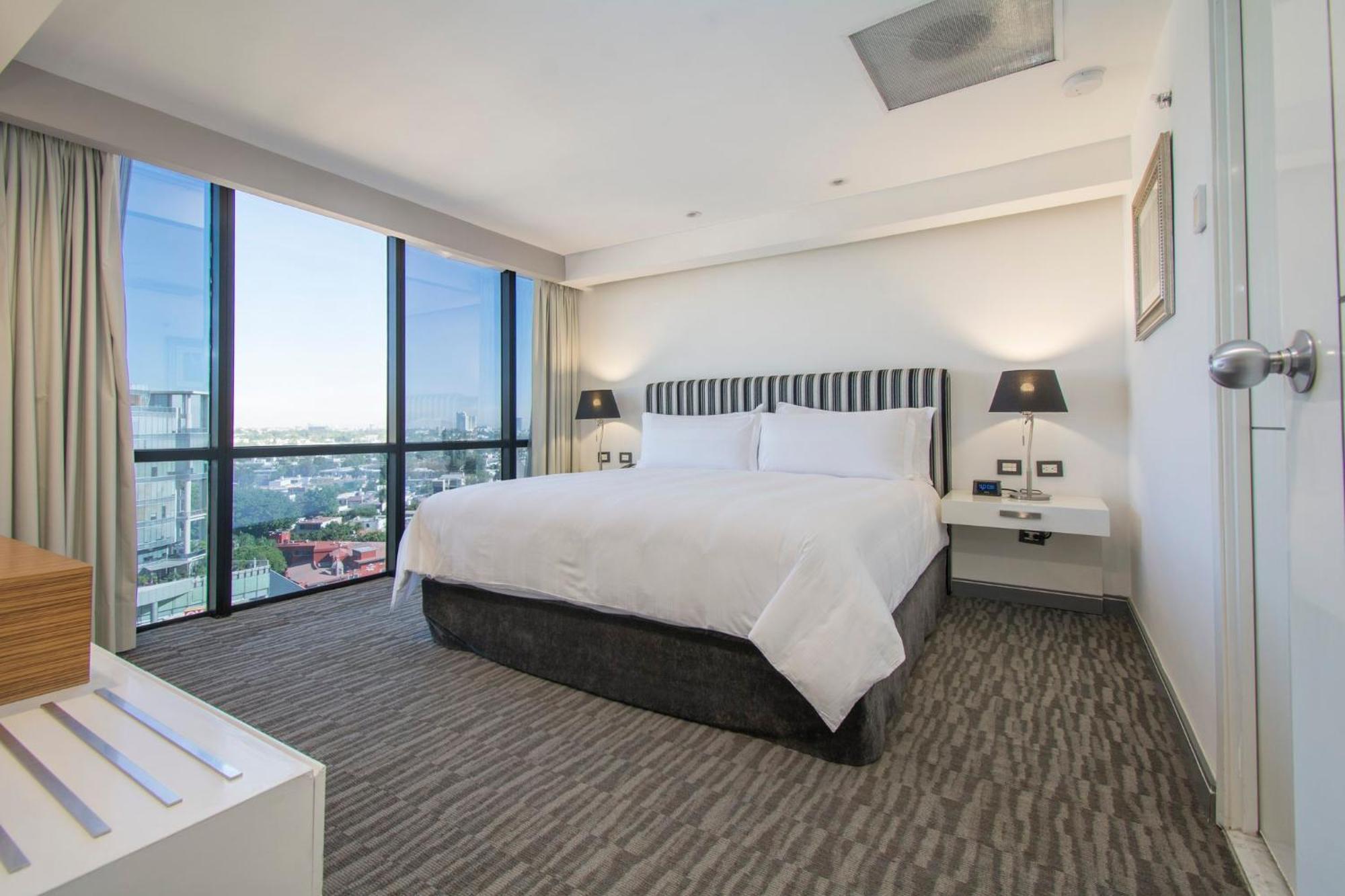 Classic King Room