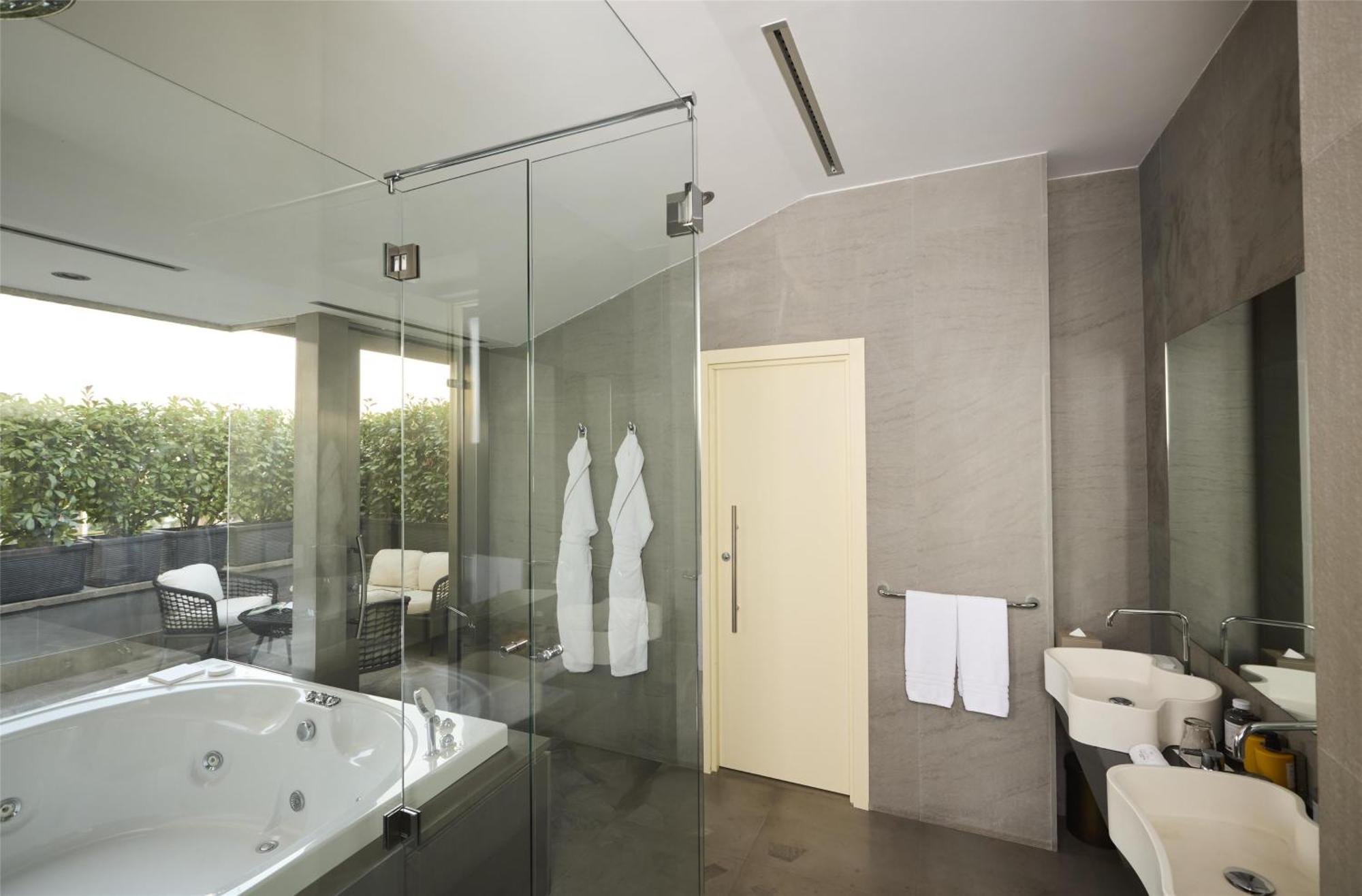 Suite Executive Jacuzzi Terrace View,1771499217:JPEG