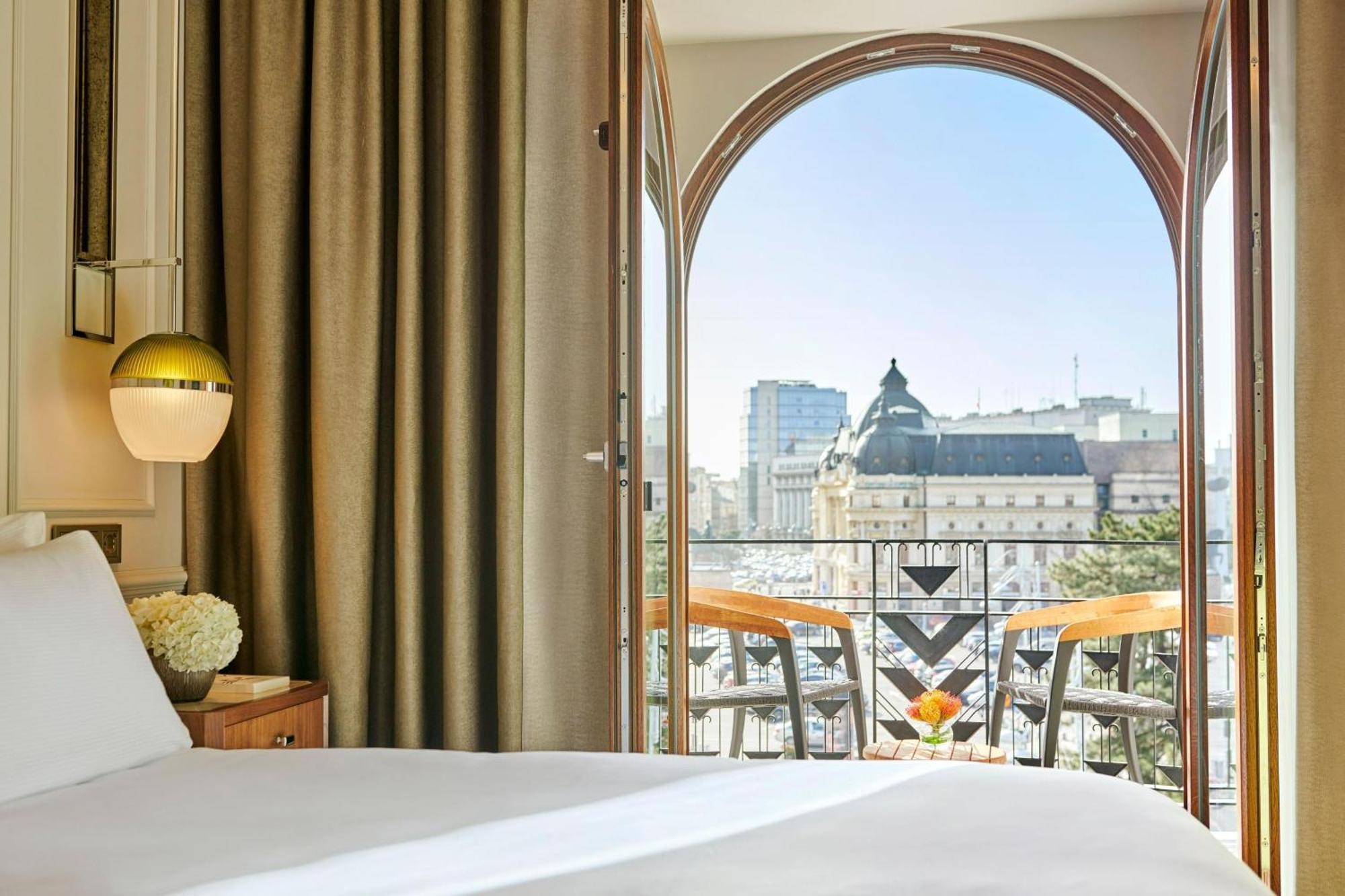Classic King Room Balcony