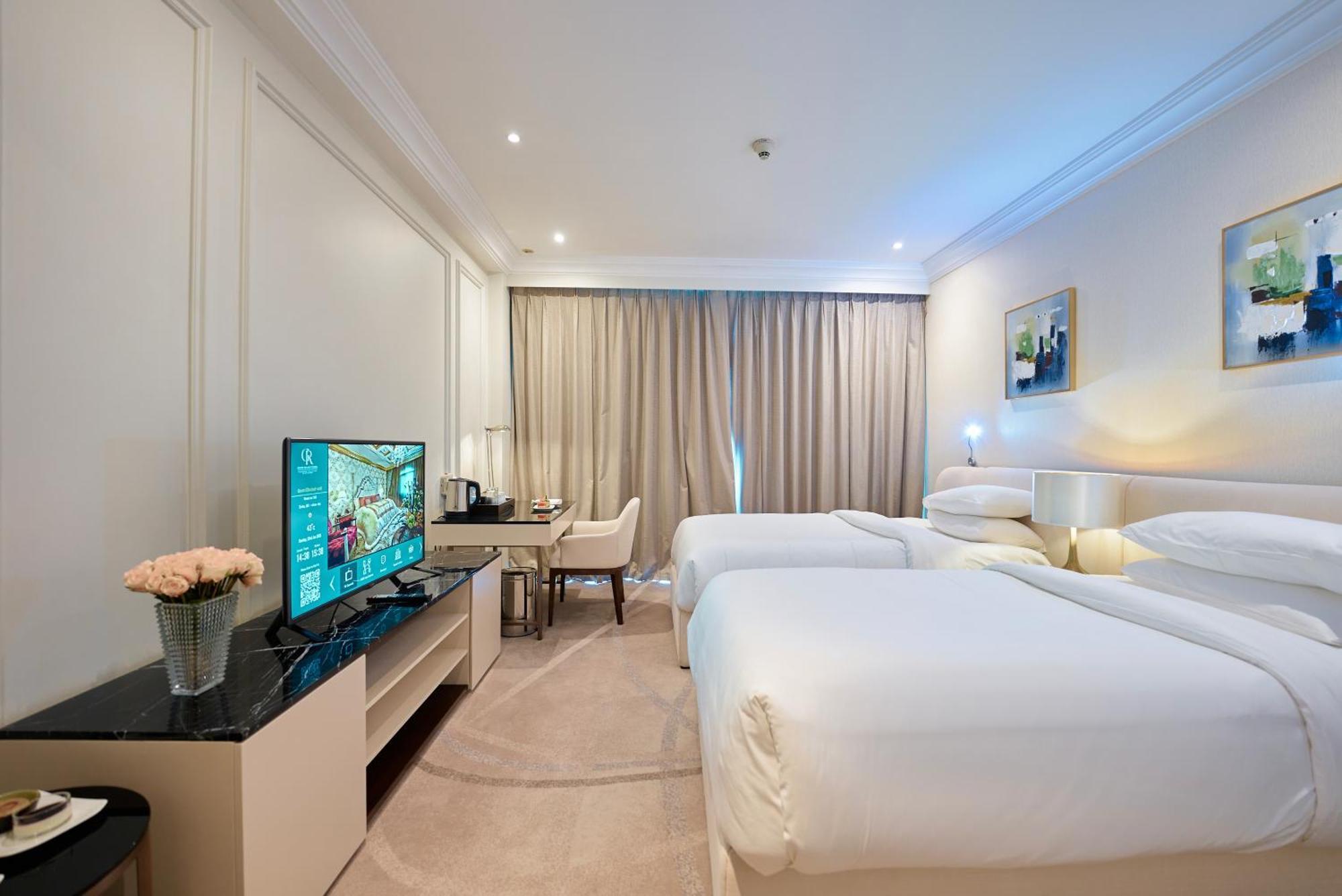 Deluxe Treasure King Room