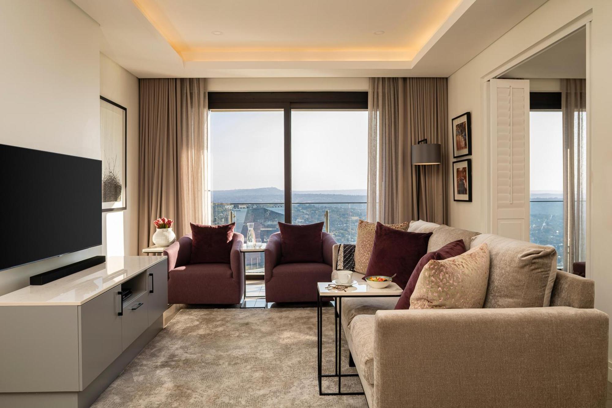 Deluxe Apartment