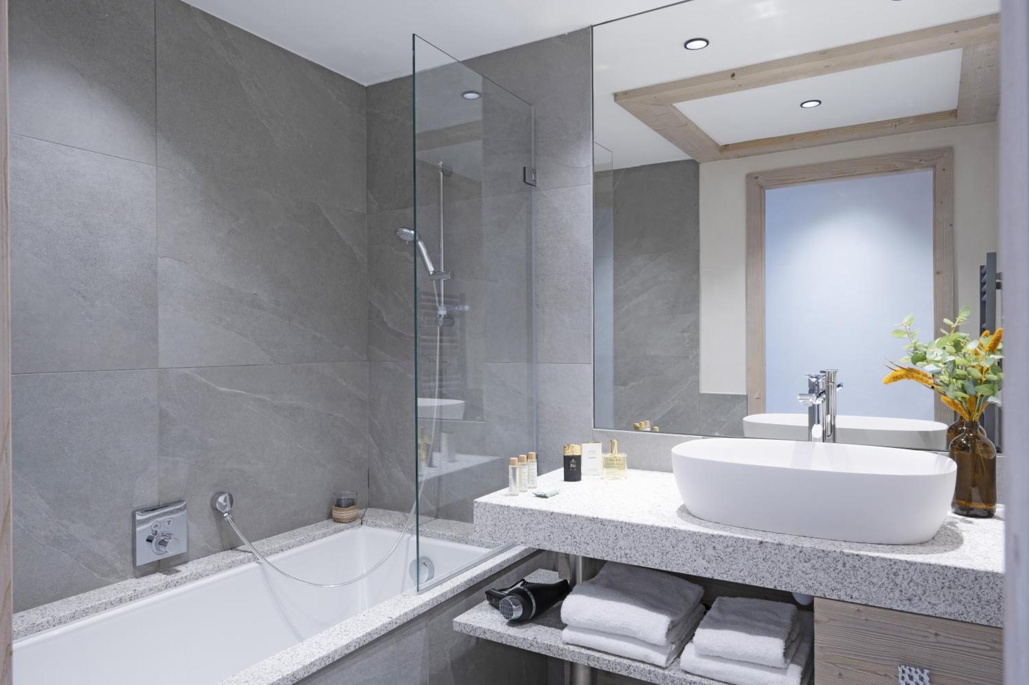 Two-bedroom Apartment Prestige Spa Access