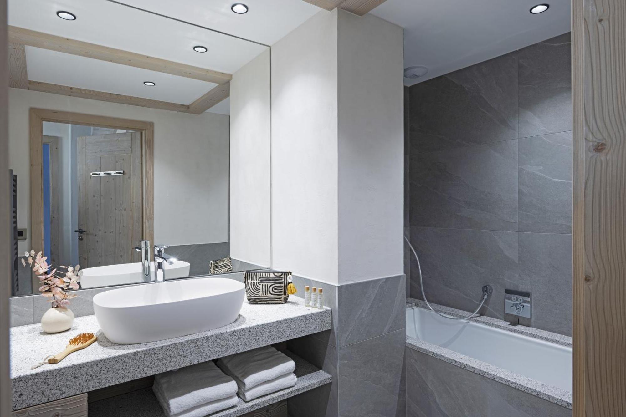 Two-bedroom Apartment Duplex Spa Access