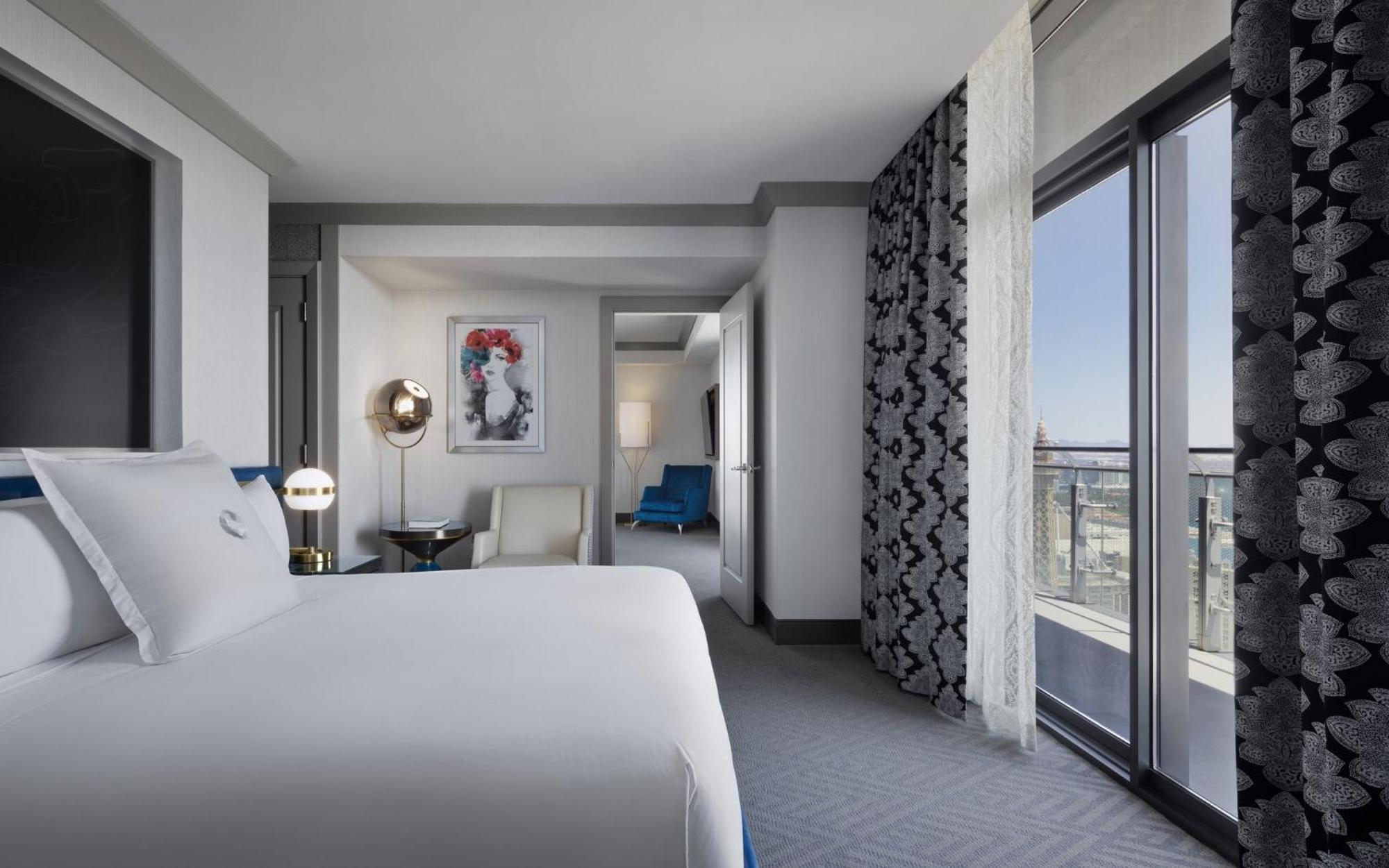 Wraparound Terrace Suite,1708581835:JPEG