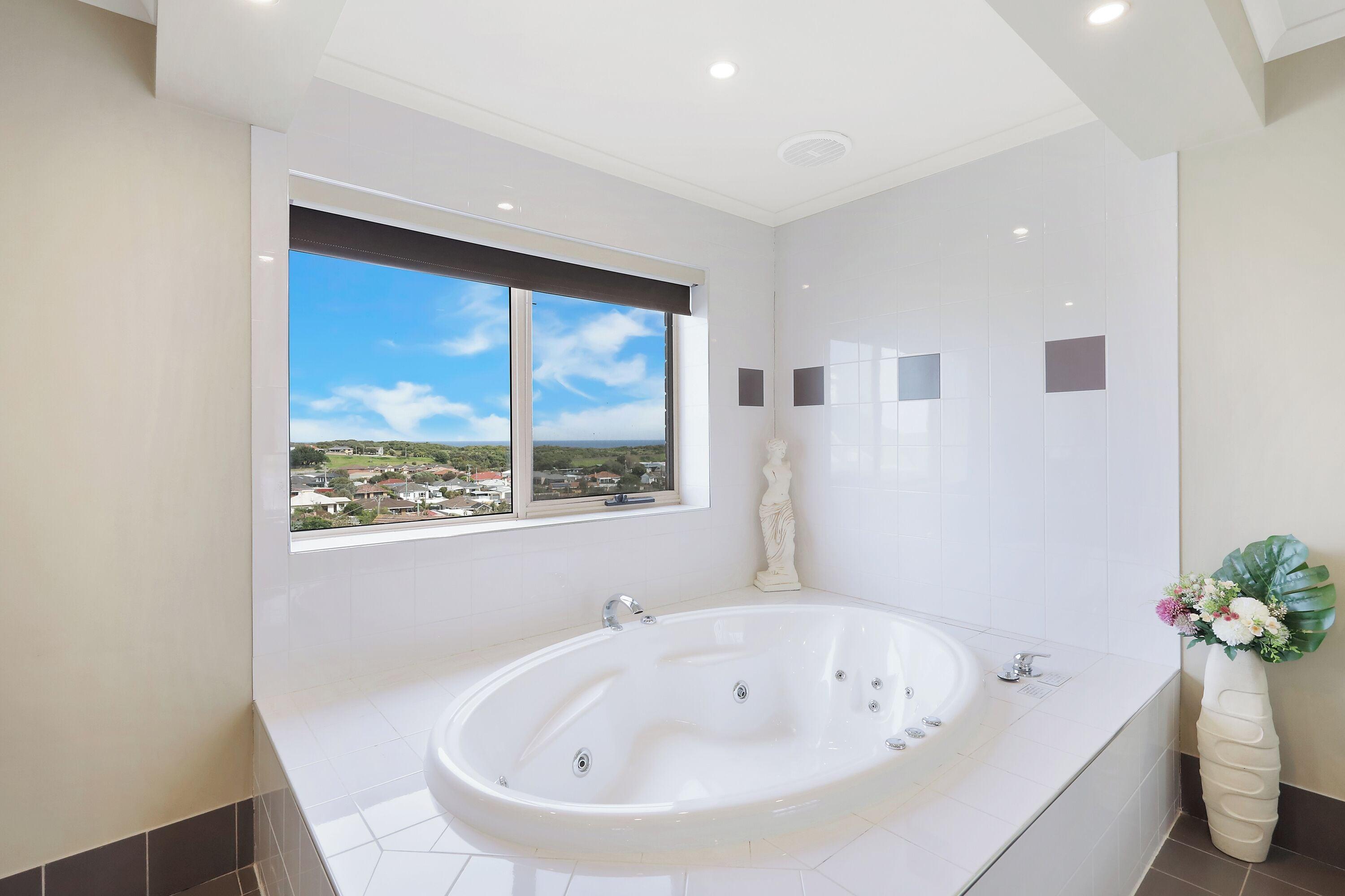 Presidential King Suite Ocean View or Whirlpool Non Smoking