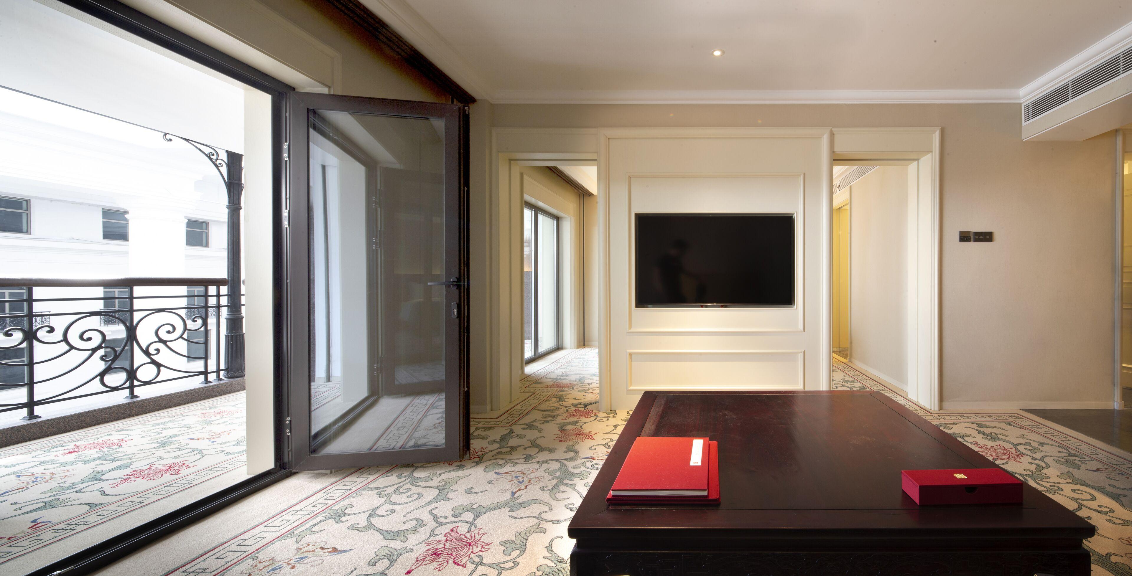 Family Garden View Suite