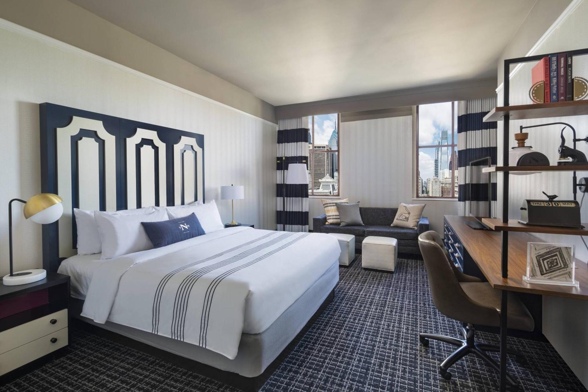Guest room 1 King City view