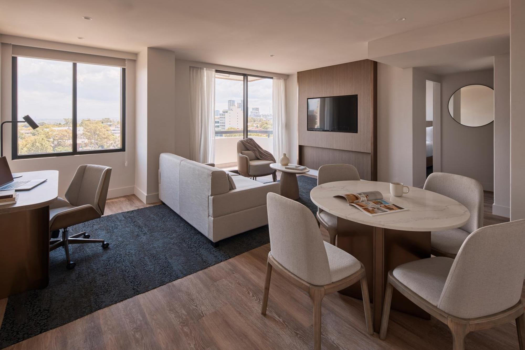 One-Bedroom King Suite