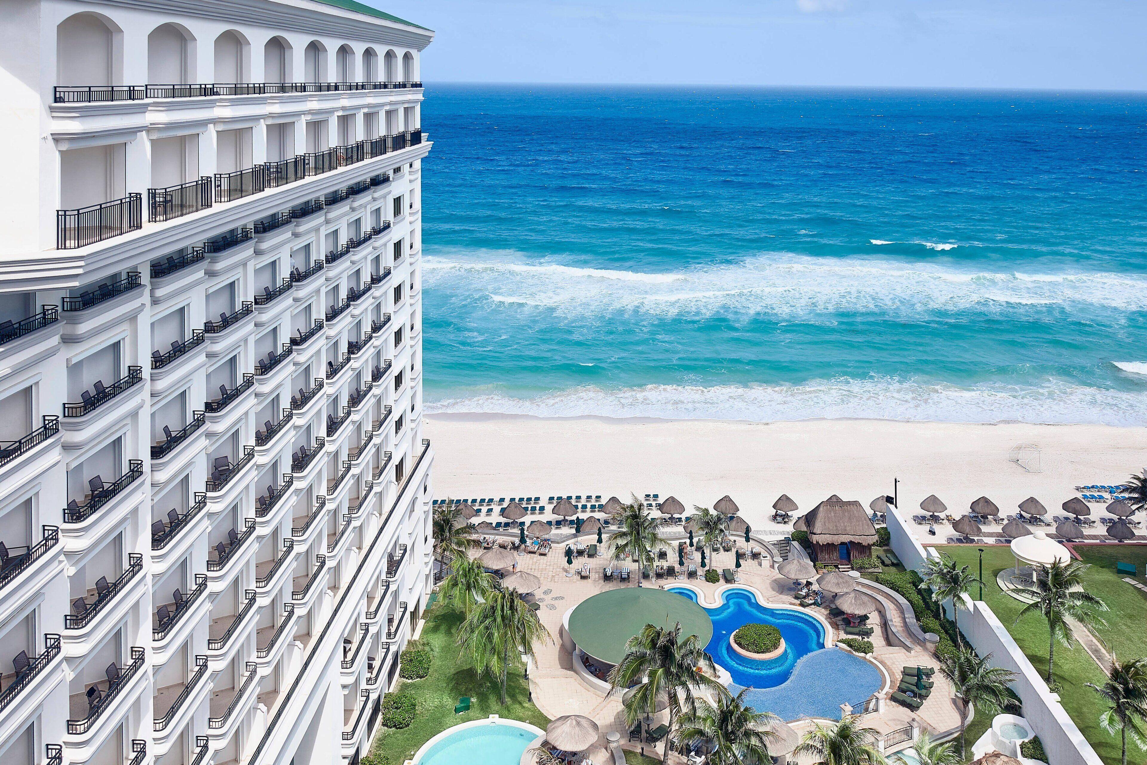 Premium Ocean View Deluxe King Balcony