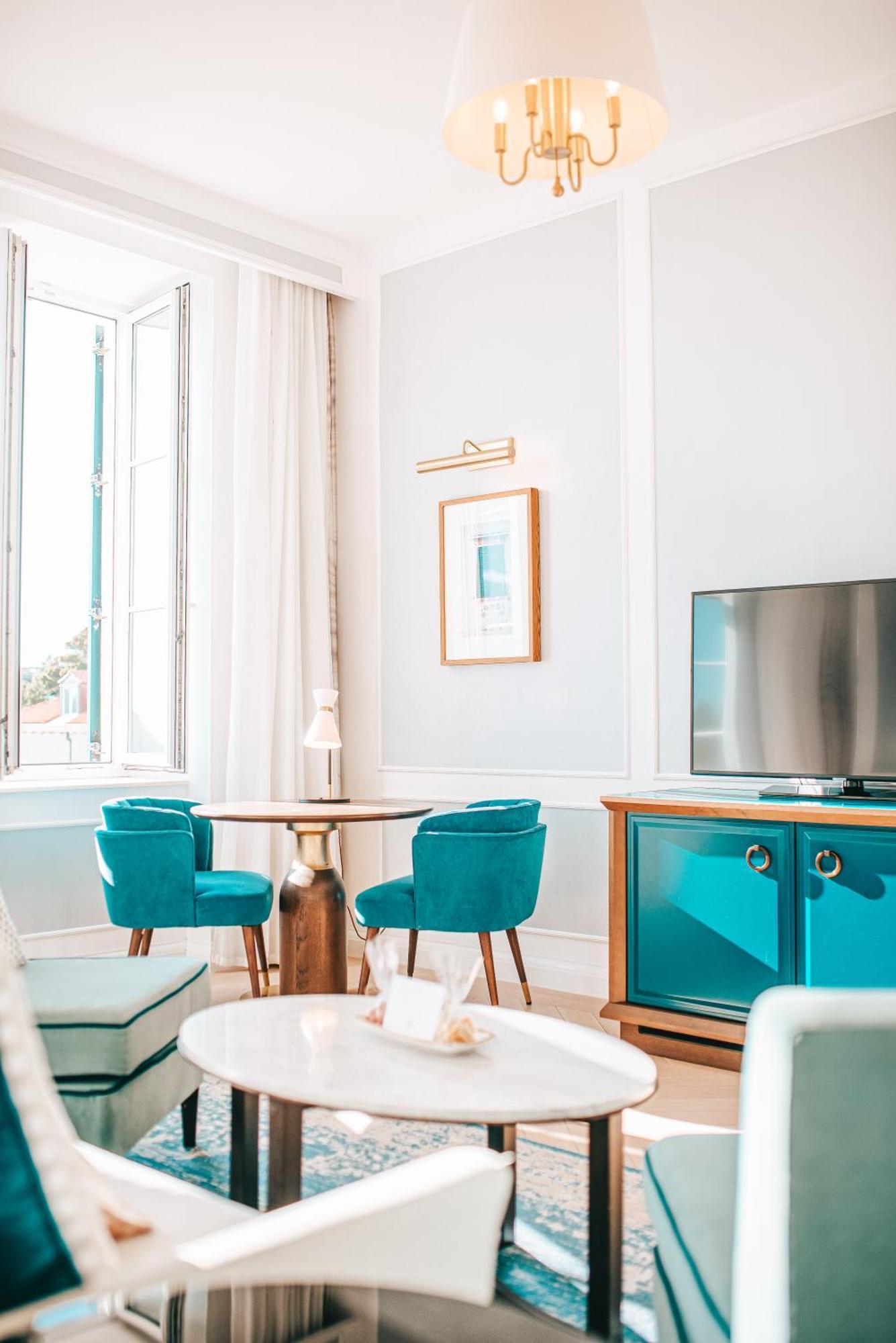 Deluxe Suite mit 1 Schlafzimmer mit Kingsize-Bett und Meerblick