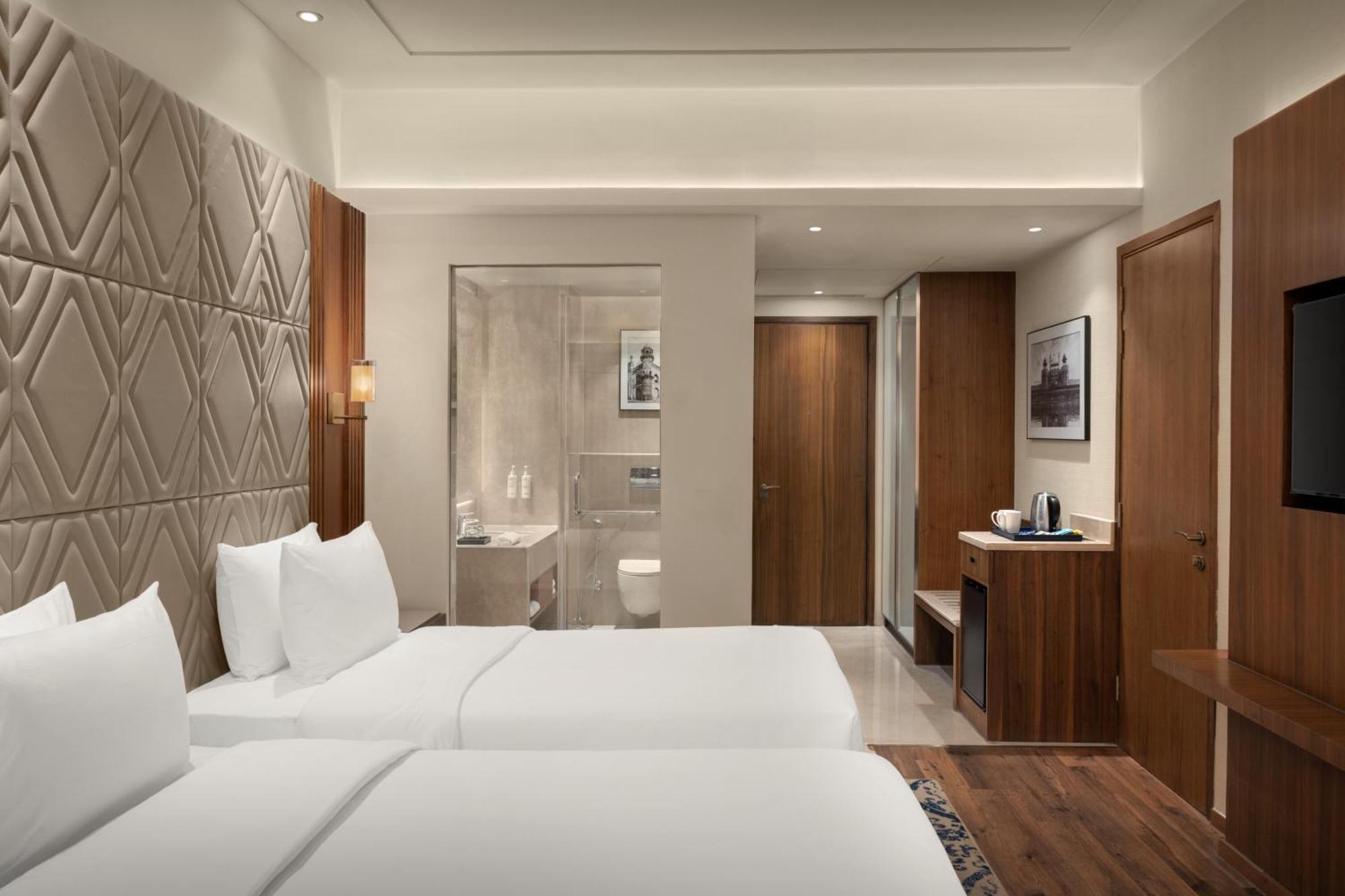 Standard Room SPEND 1000 SERVICES WORTH 2000