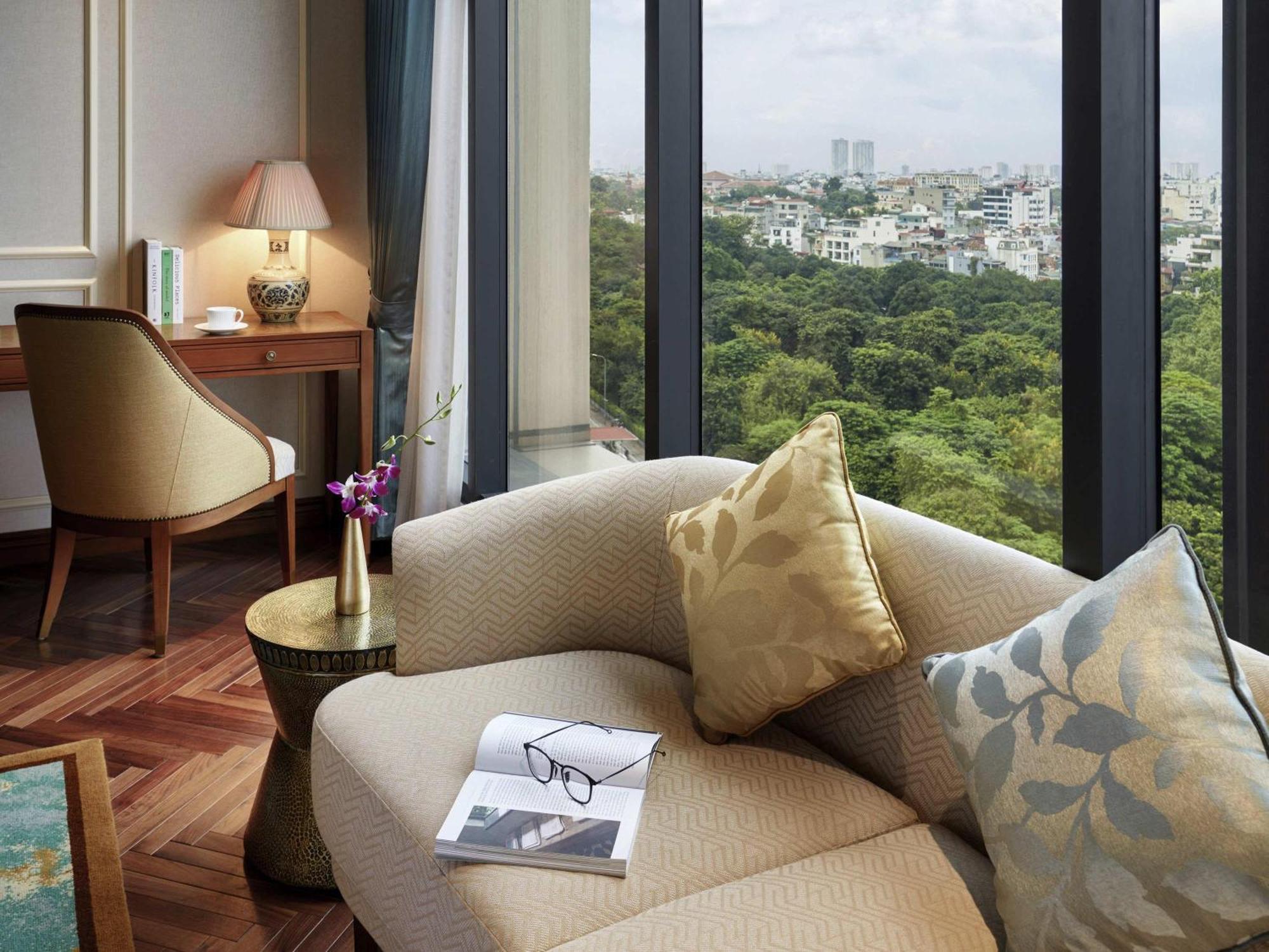 Executive King Room Lounge Access High Floor