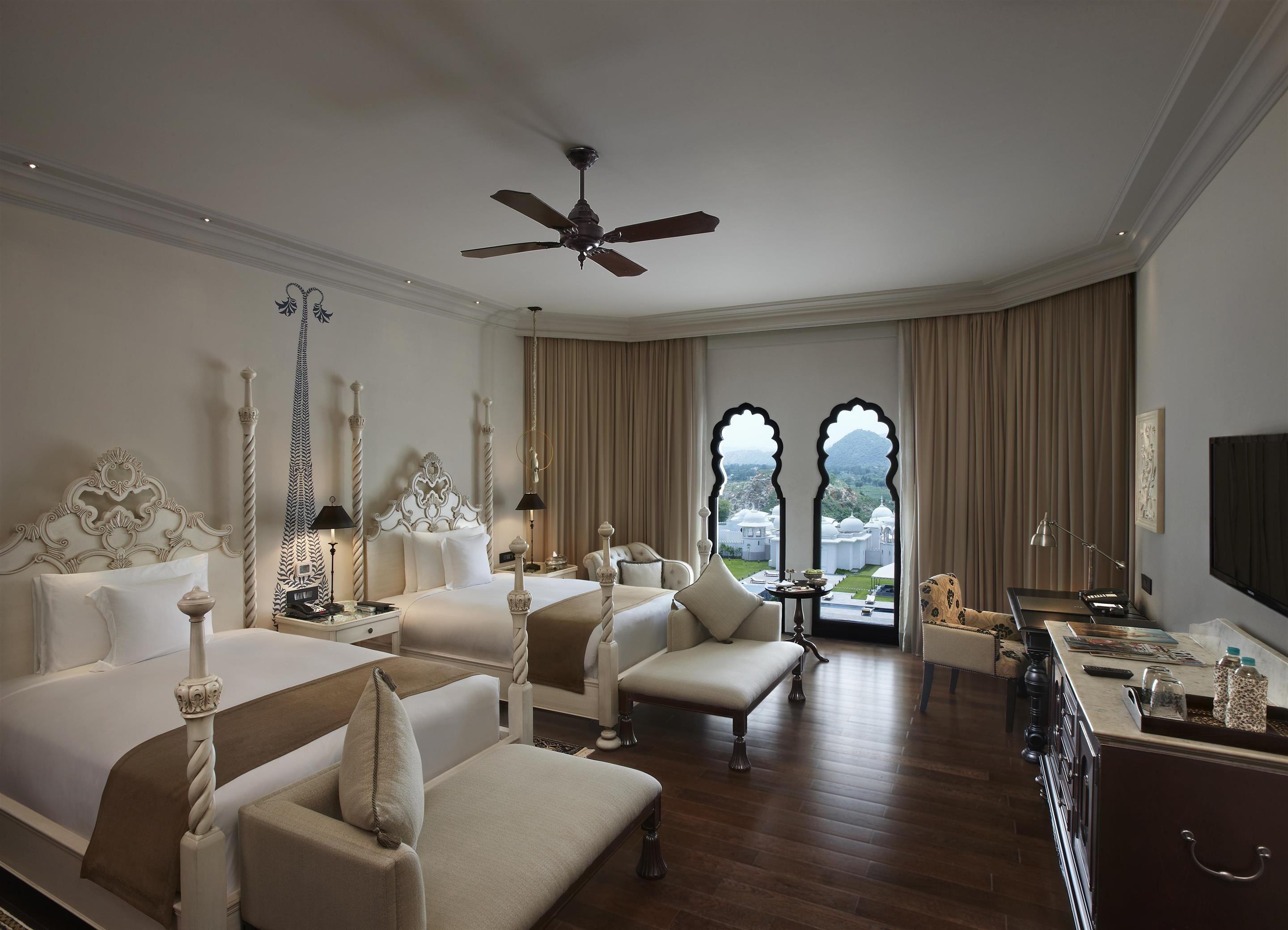 Fairmont Twin Room Non-Smoking 2 comp craft beers or signature cocktail at Anjum per room per Happy Hours Buy 1 1 at Anjum Bar on Select beverages on F& Soft Beverage Laundry or or Set couple at Zarin INR 5000