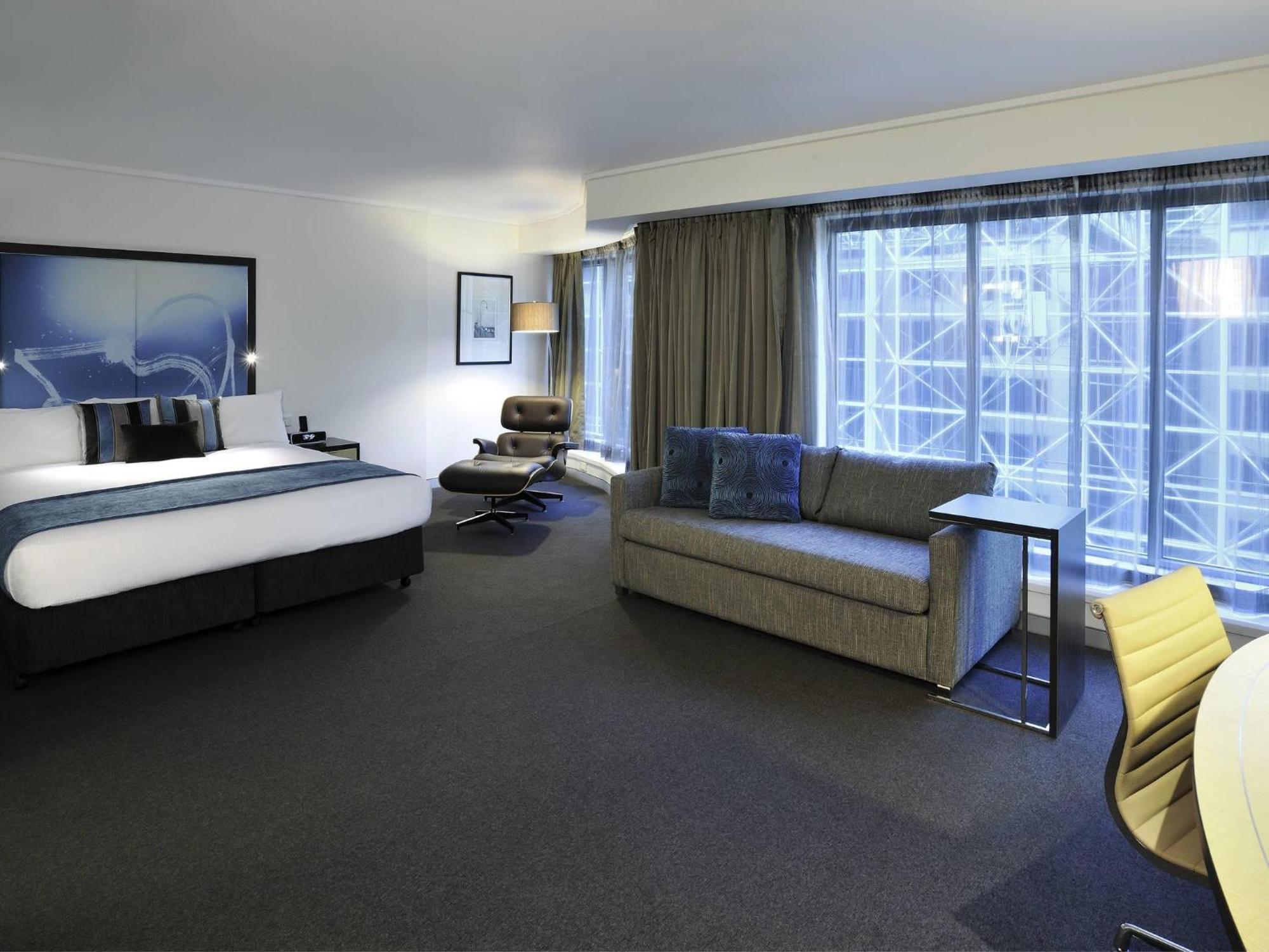 Junior Suite King Bed