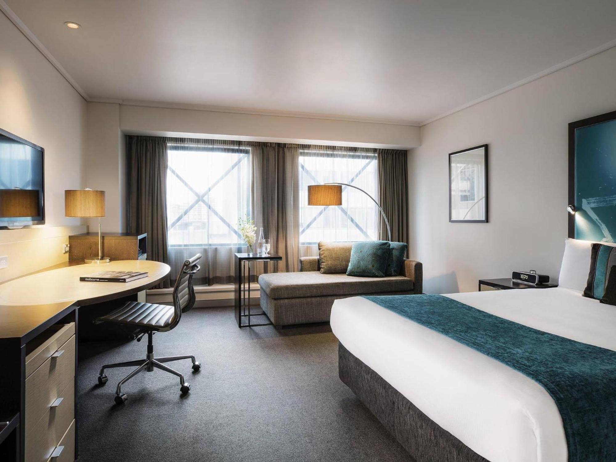 Standard Queen Room