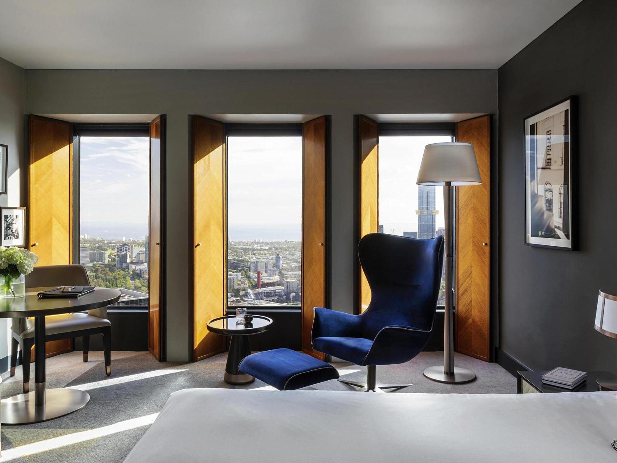 Superior King Room Bay River View