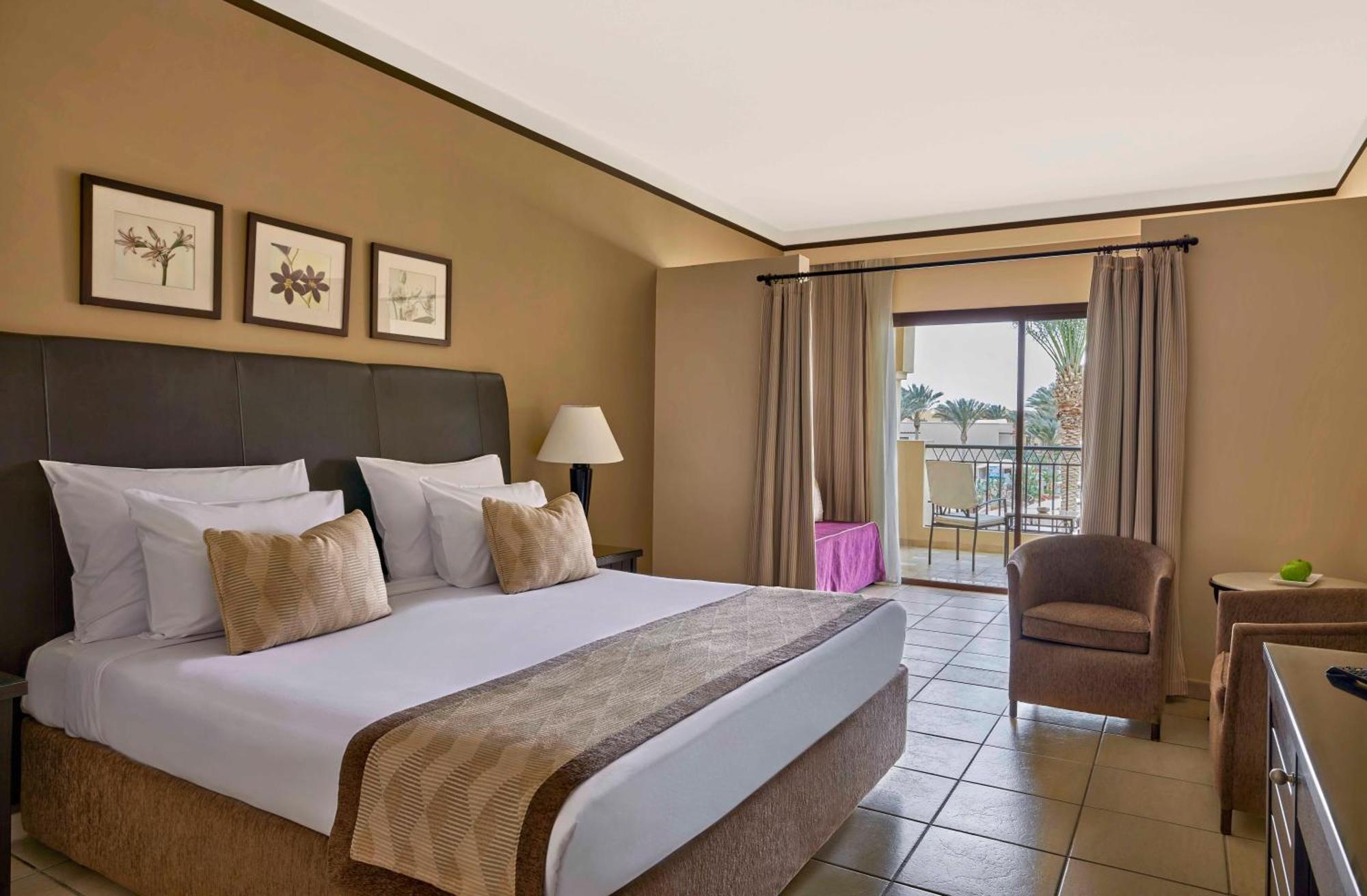Deluxe Queen or Twin Bed Pool View Jaz Lamaya,1722915060:JPEG