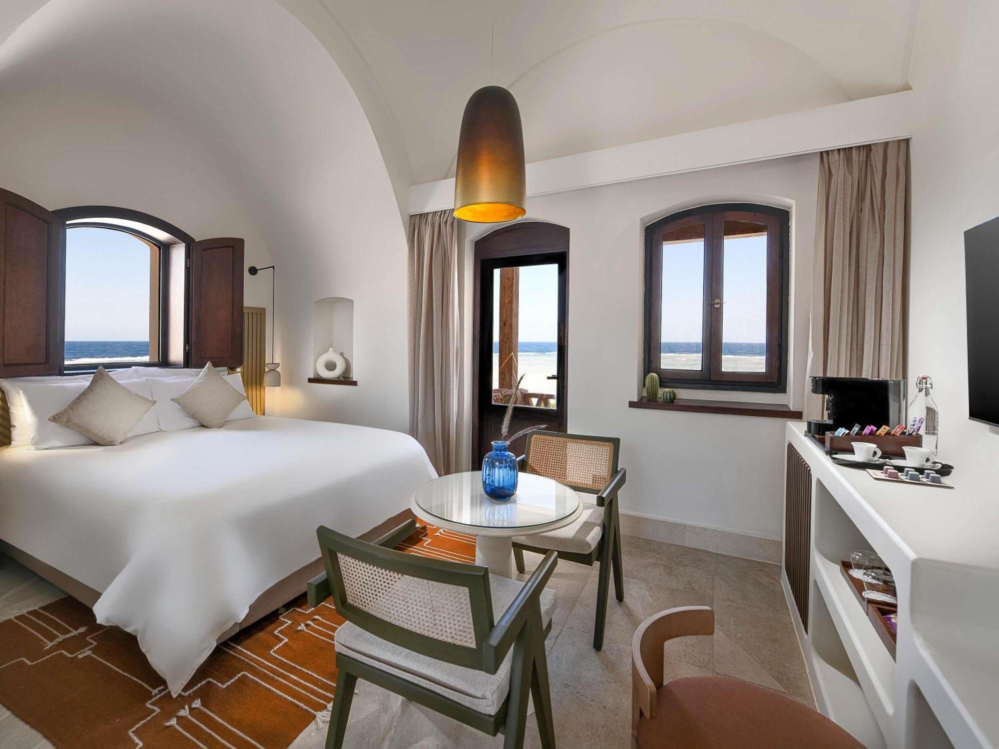 Queen Room with Panorama Sea View,1717034698:JPEG