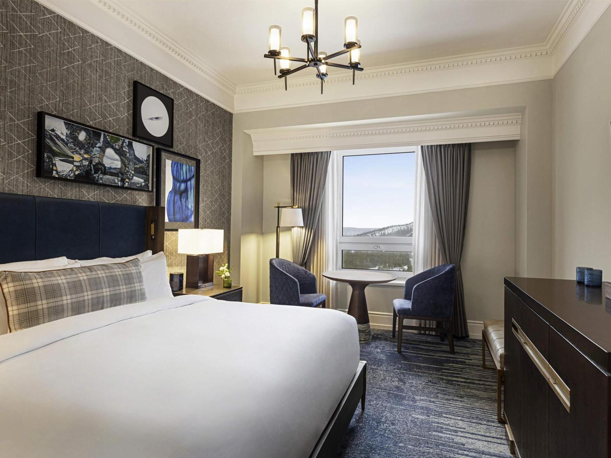 Fairmont View 1 Queen bed,1717051477:JPEG