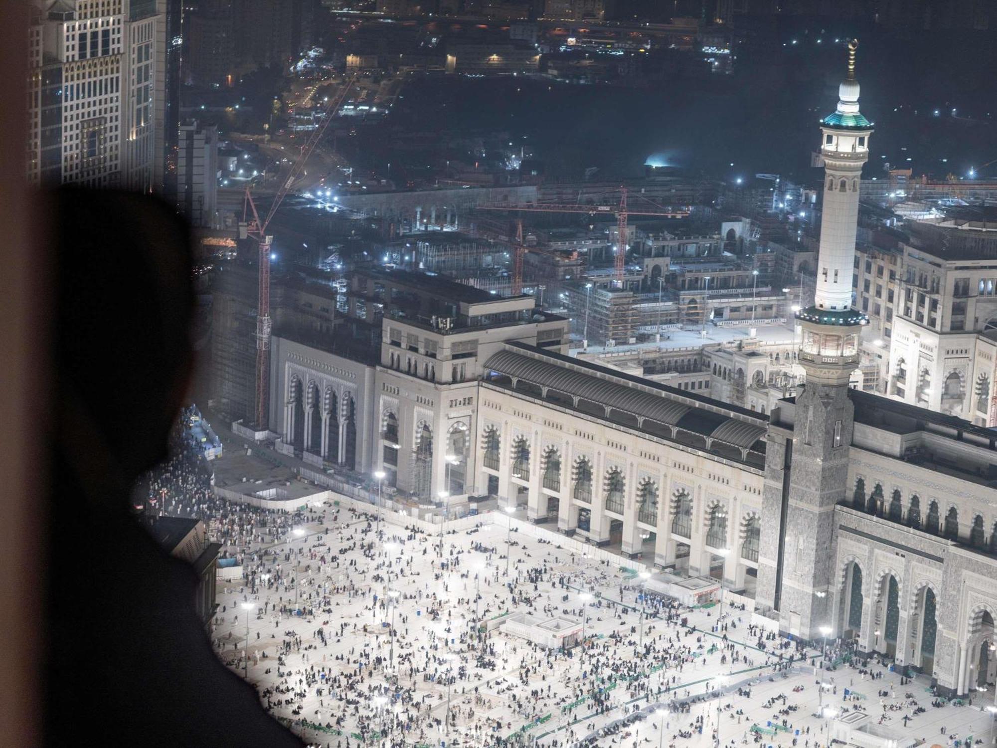 Classic Twin Room Courtyard Haram View