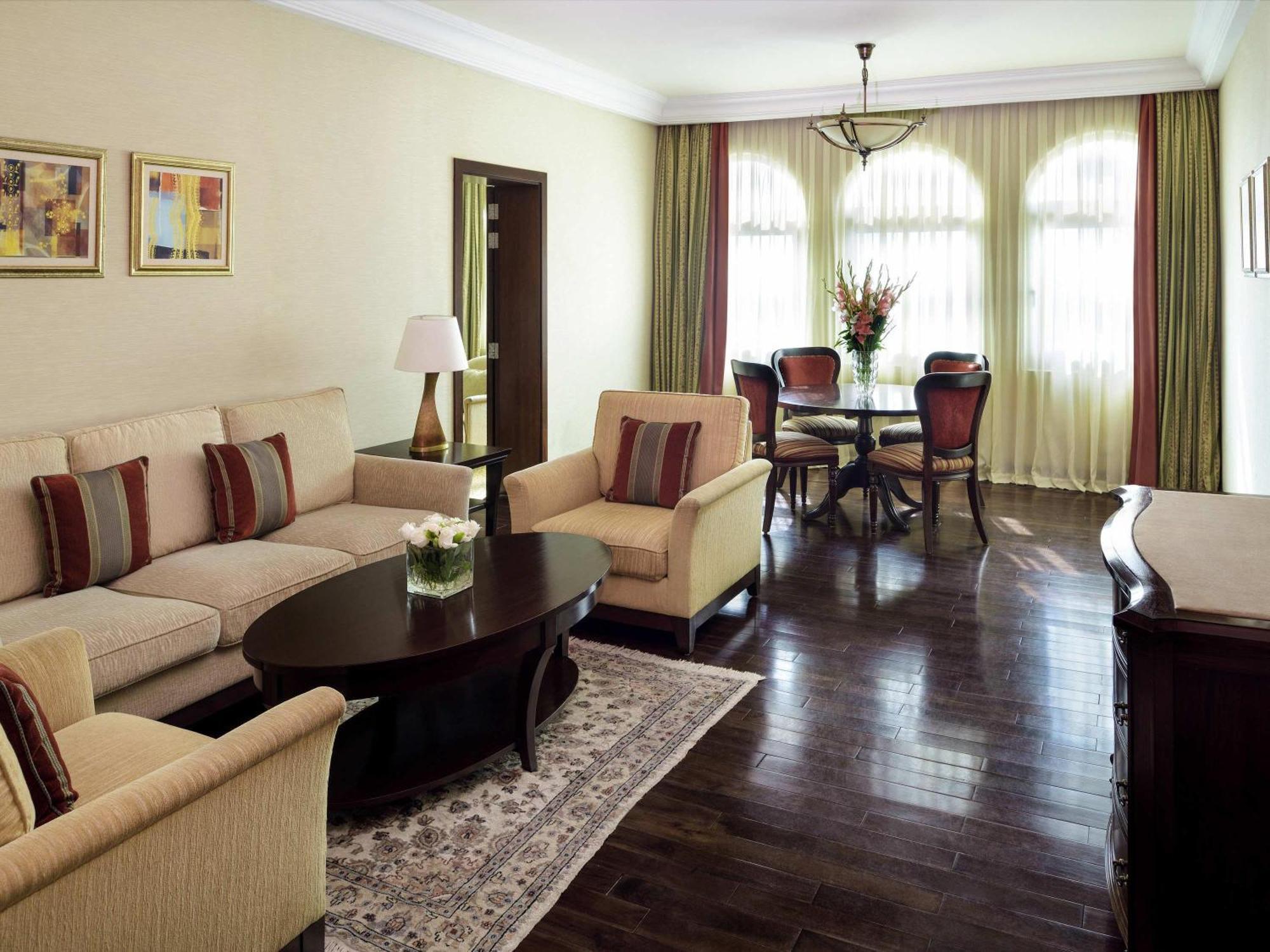 One-Bedroom Suite,1717084915:JPEG