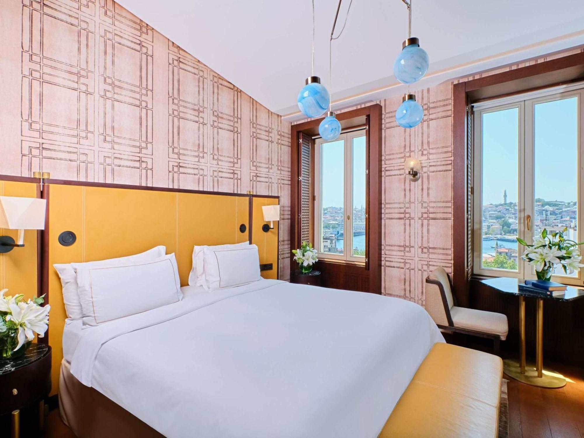 Junior King Suite with View,1717142863:JPEG