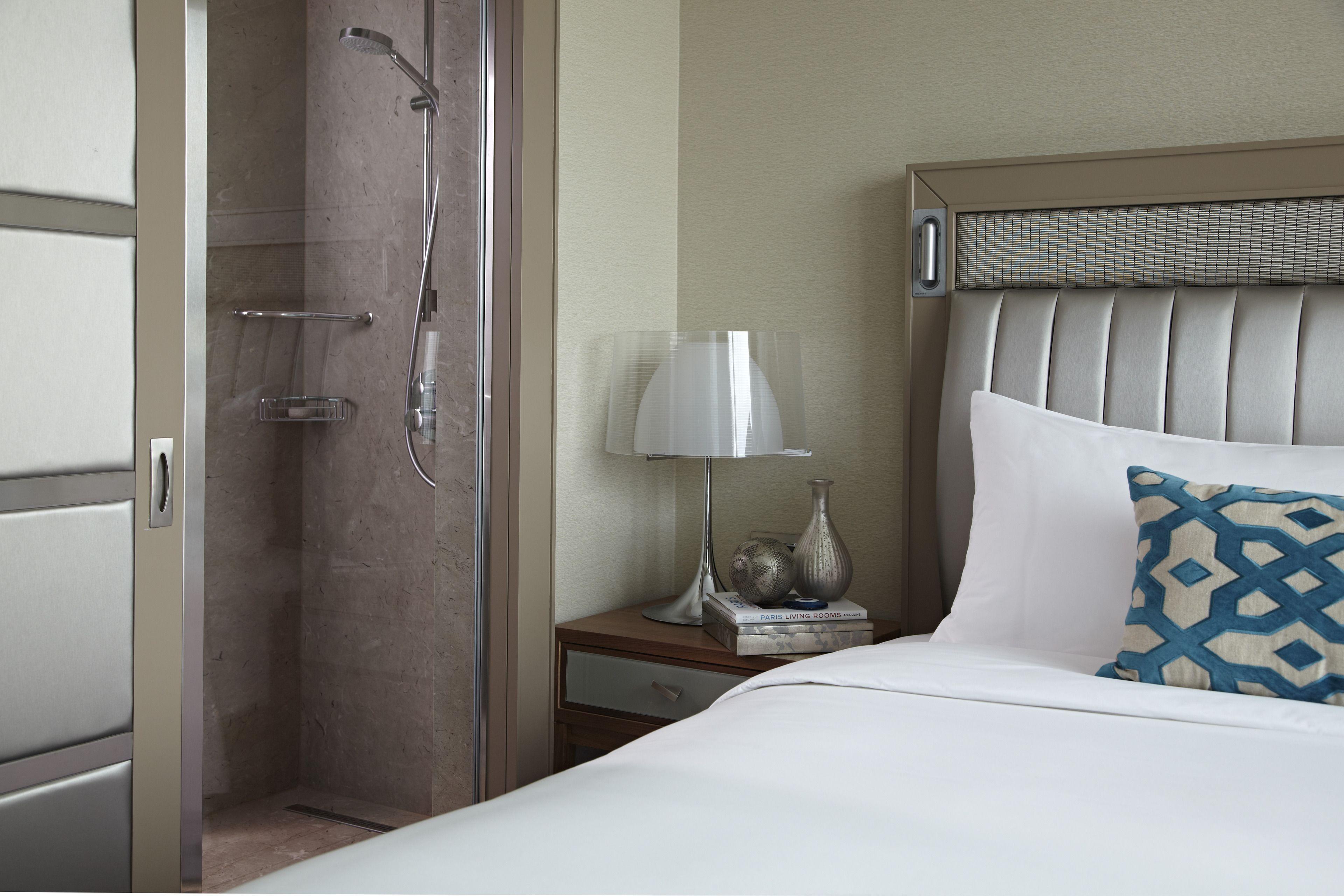 Deluxe King Room Bosphorus View