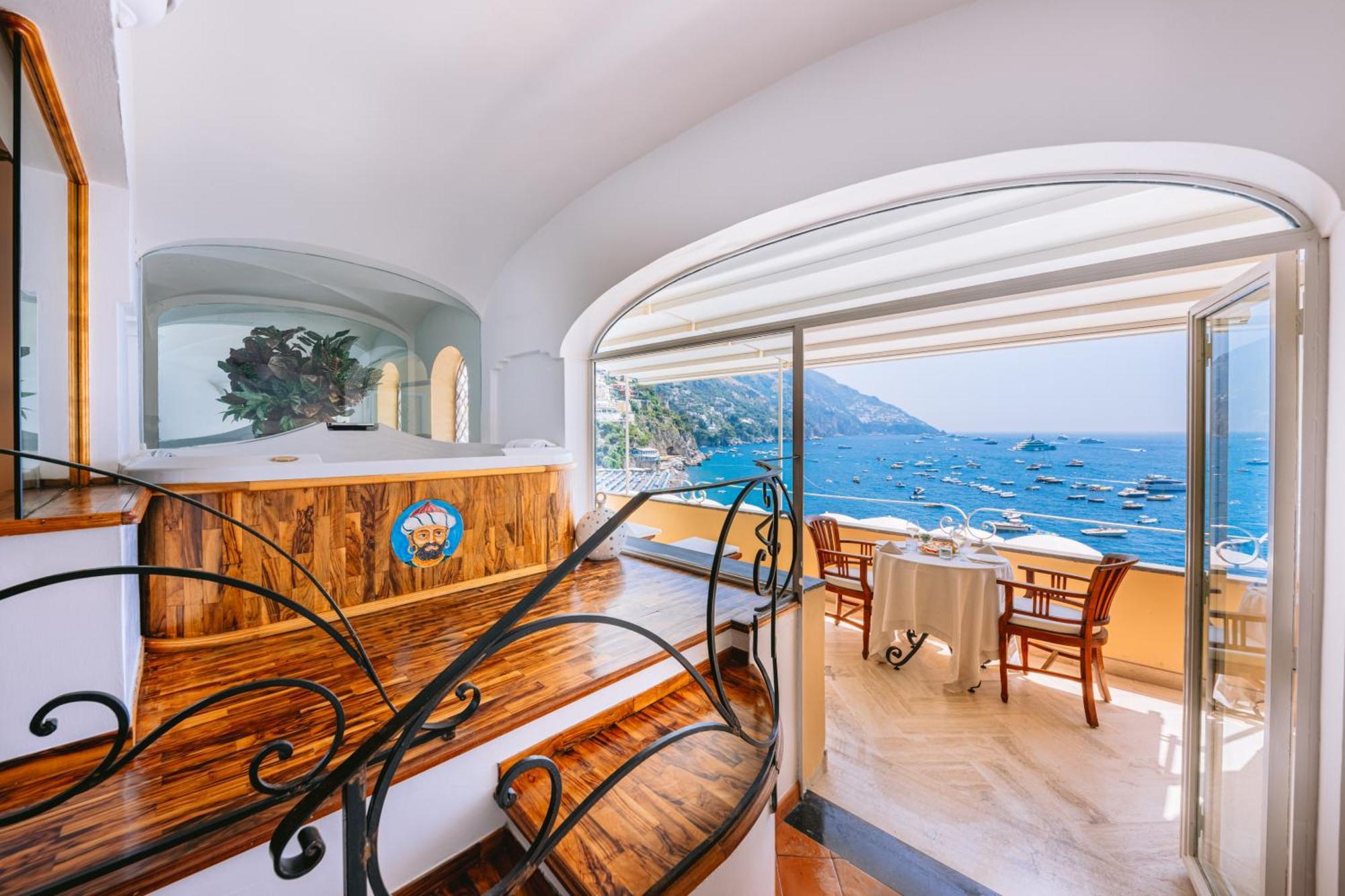 Deluxe Junior Suite