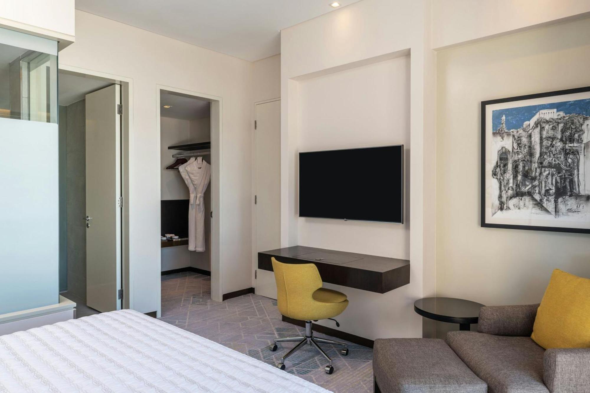 Oriental Suite 1 Bedroom Suite 1 King
