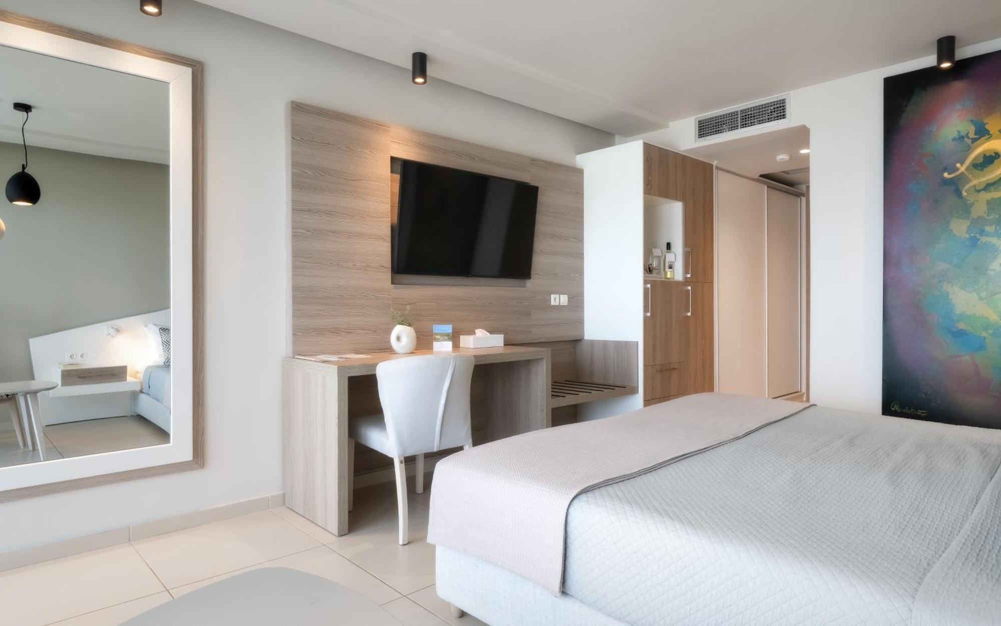 Double Room with Sea View,1729995548:JPEG