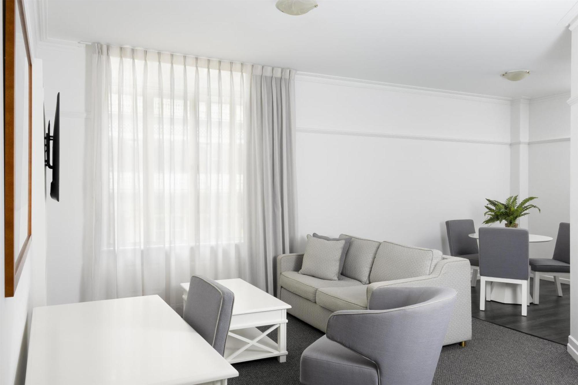 Premier One-Bedroom Apartment