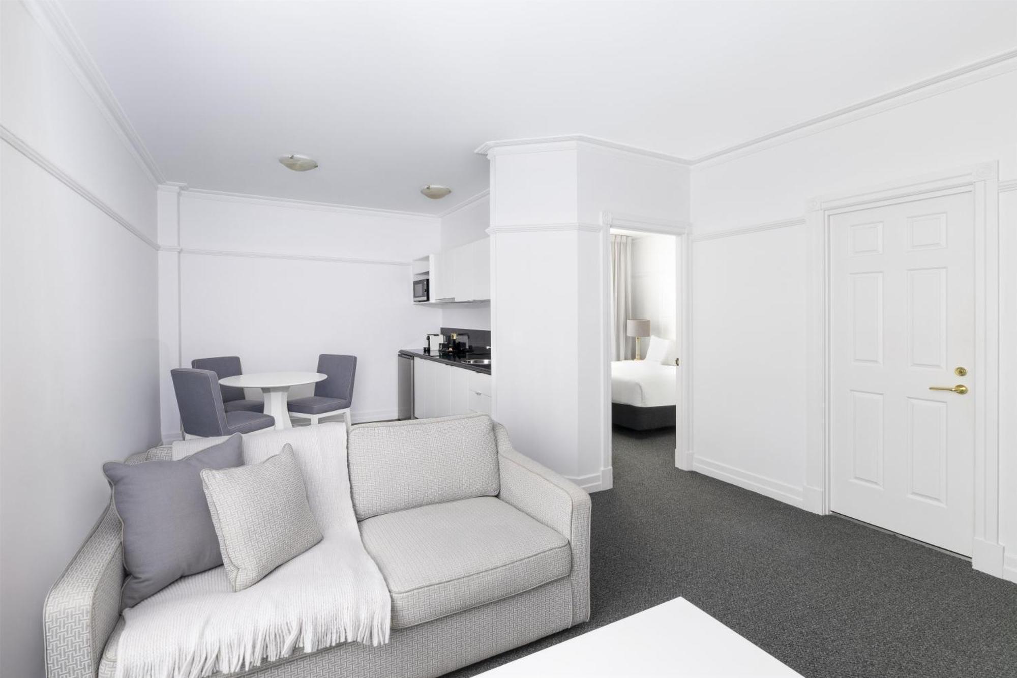 Premier One-Bedroom Apartment