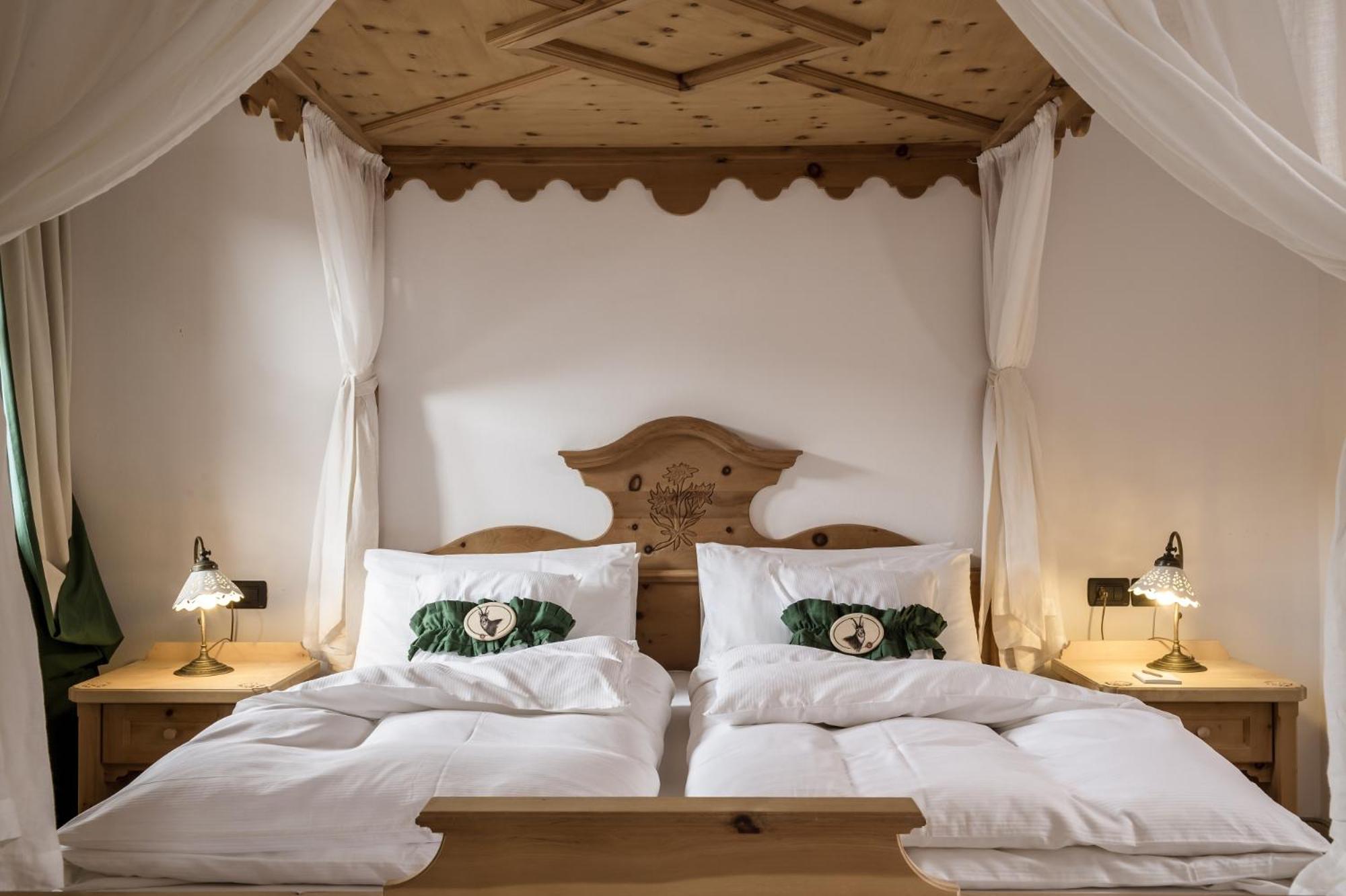 Luxury Suite Mountain View