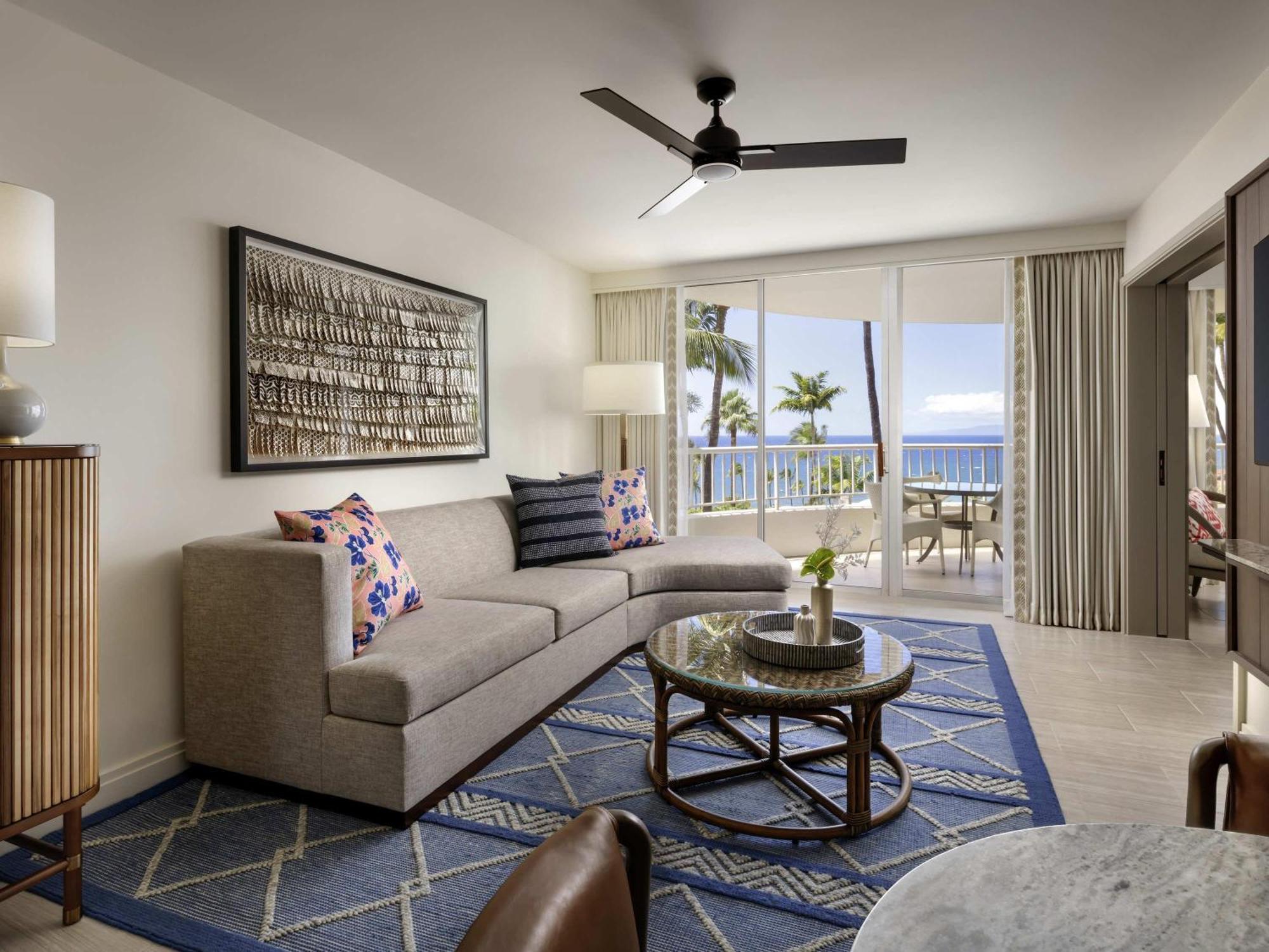 Signature Suite mit 2 Doppelbetten, Schlafsofa und Meerblick