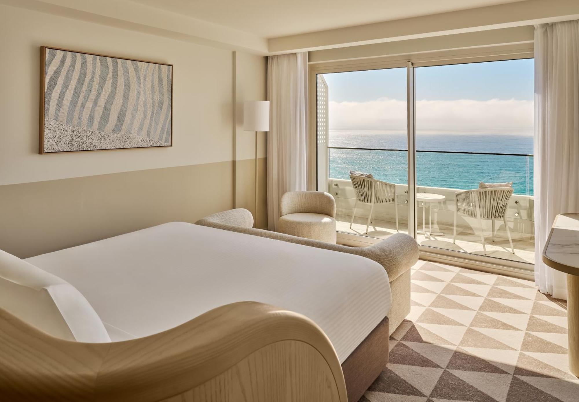 Oceanfront Premium King Room,1742650015:JPEG