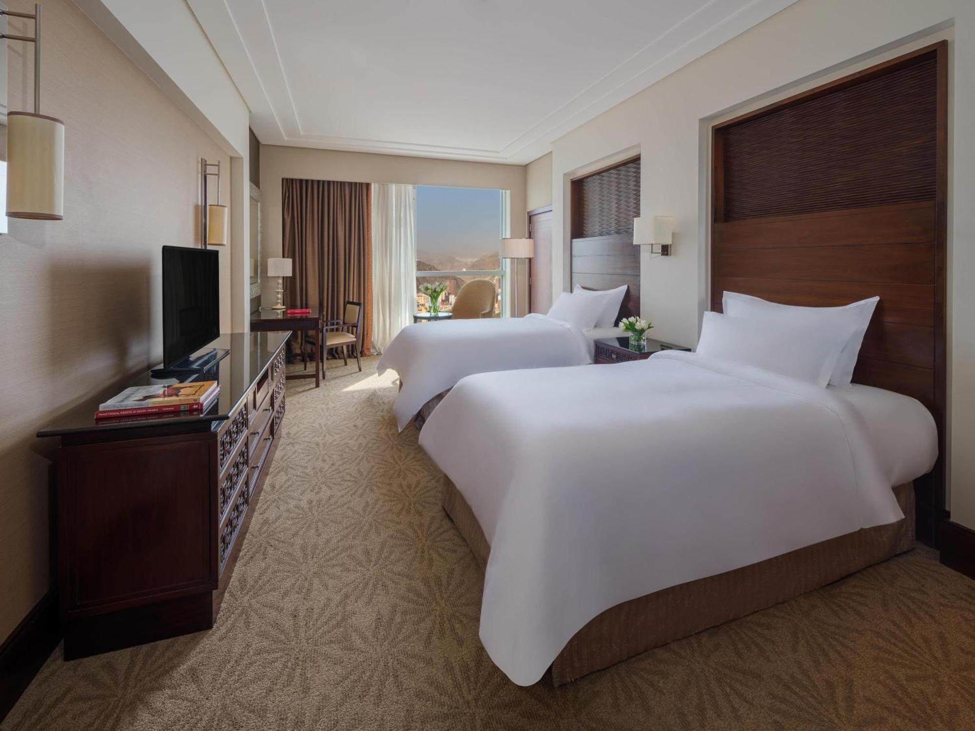 Fairmont Twin Room with City View,1730030428:JPEG