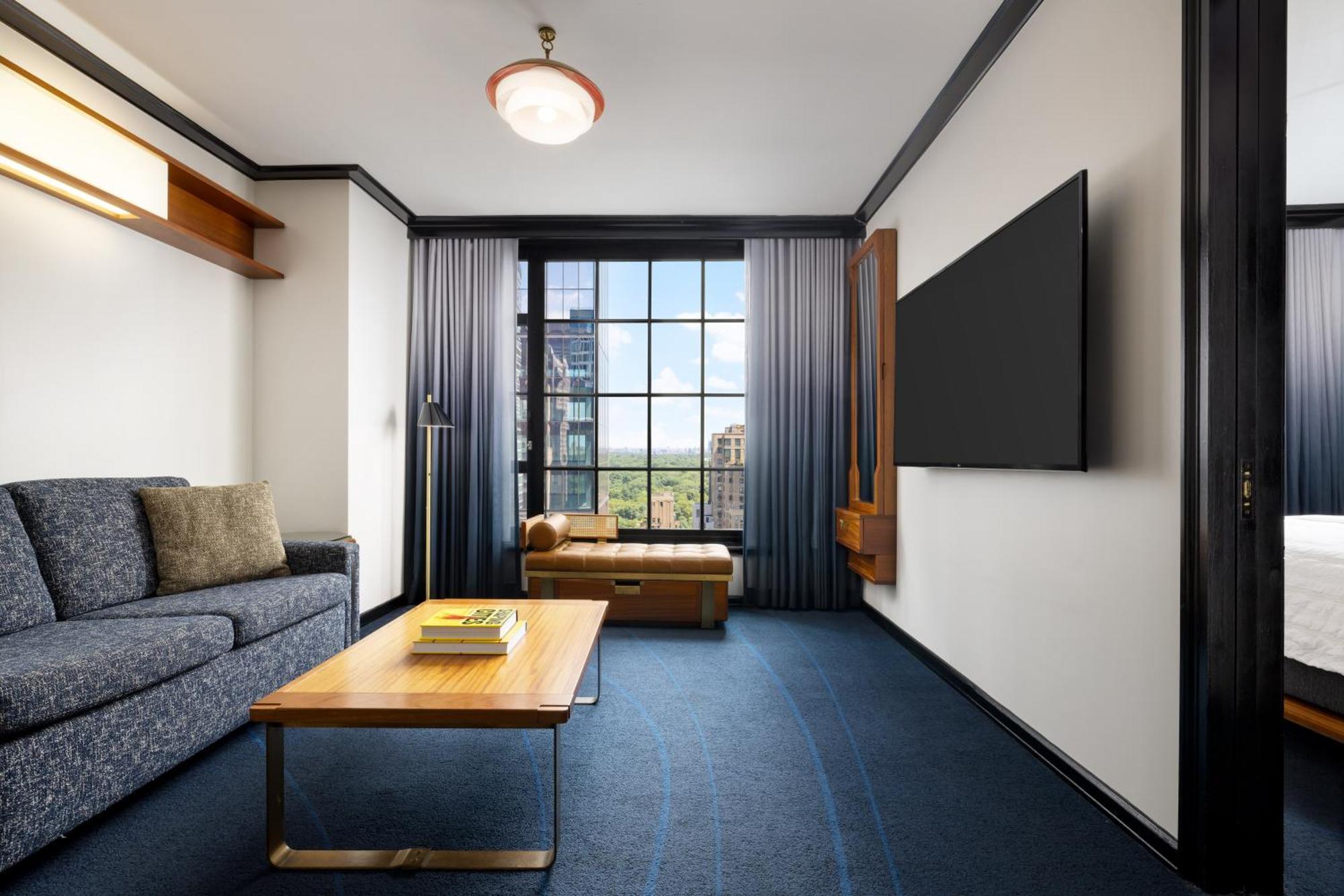 One-Bedroom Park Suite with King Bed and Sofa Bed,1731394402:JPEG