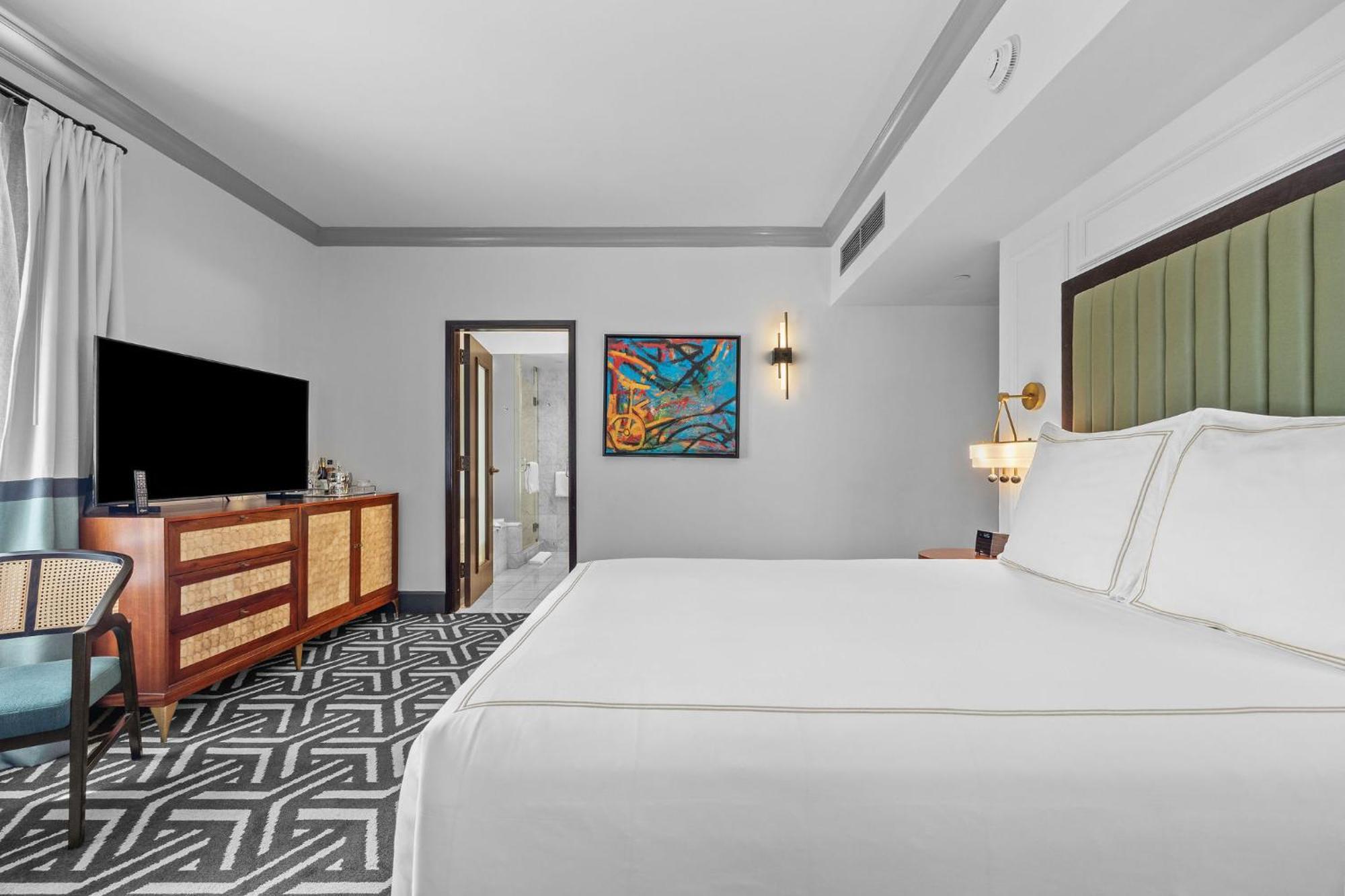 Queen Room