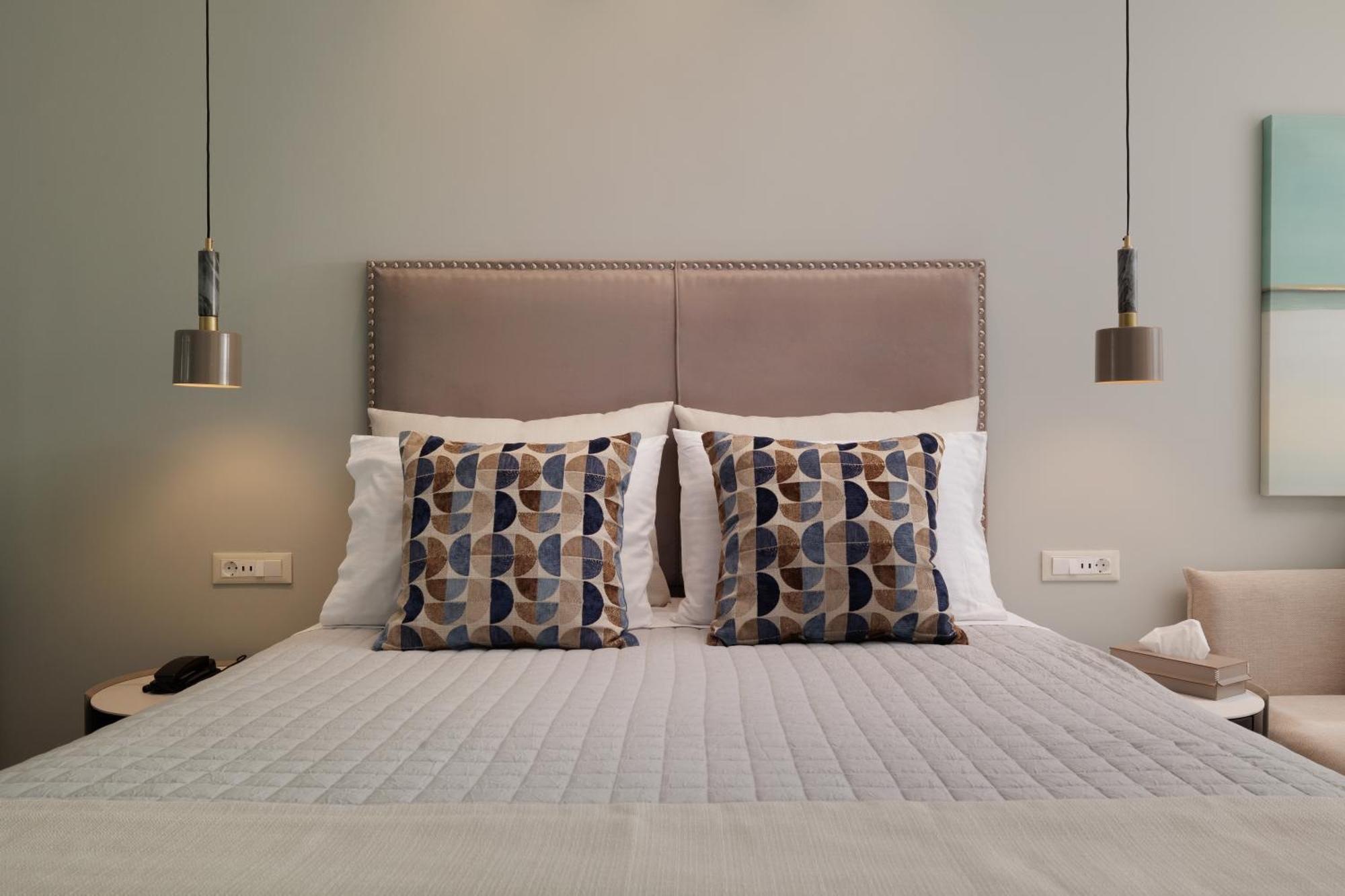 Deluxe Double or Twin Room Sea View
