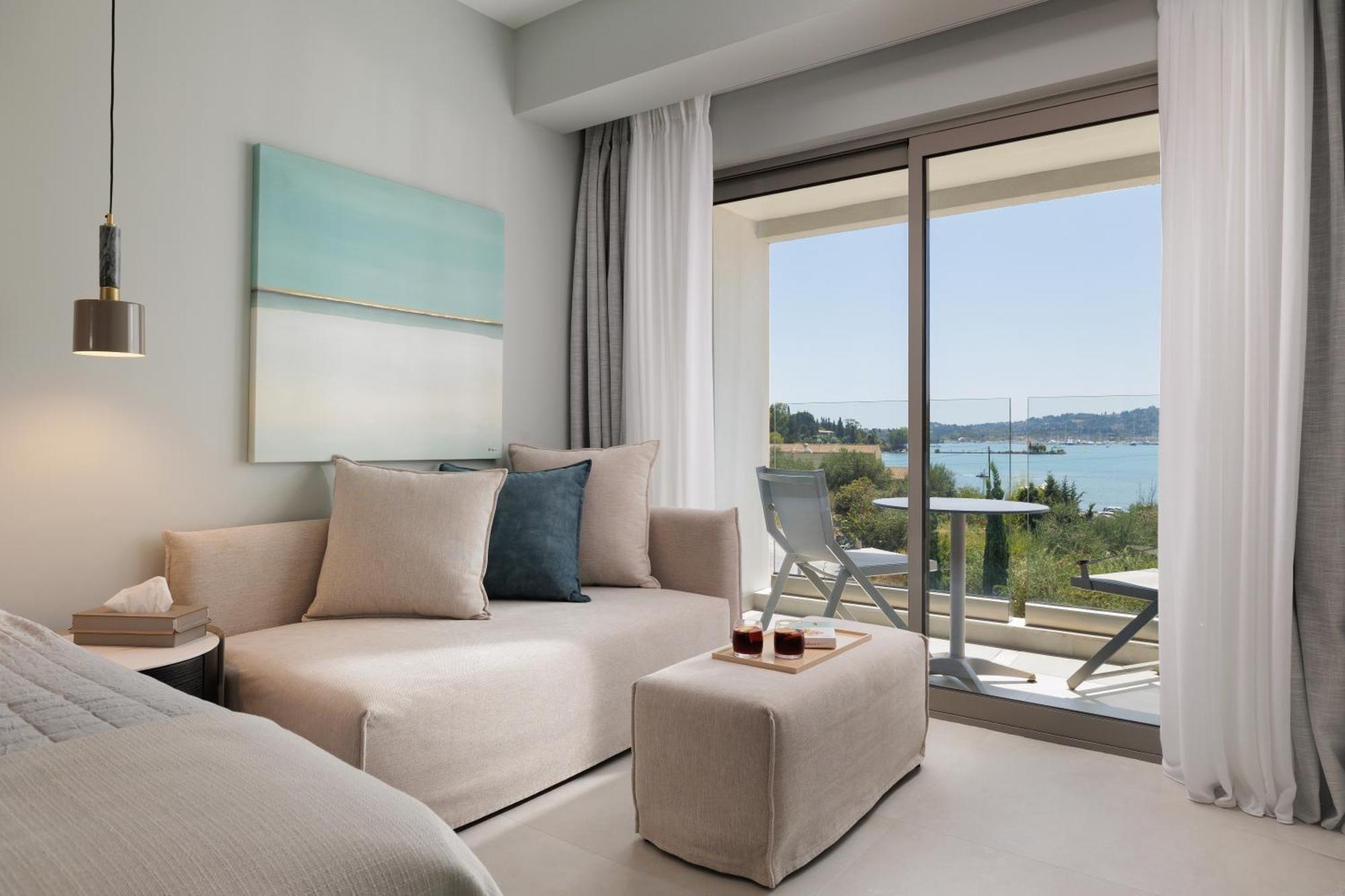 Deluxe Double or Twin Room Sea View